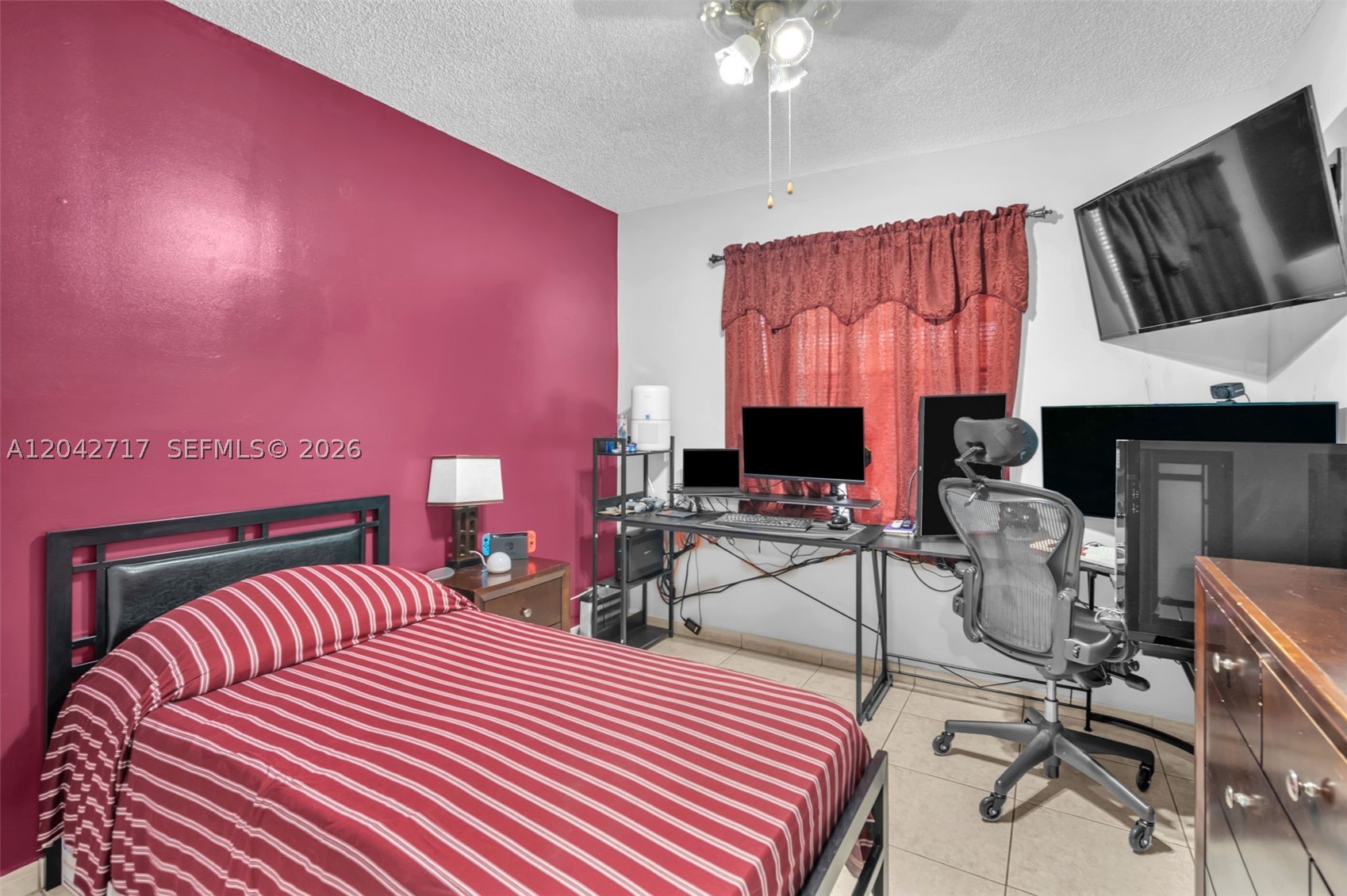 LES FONTAINES CONDO - Residential