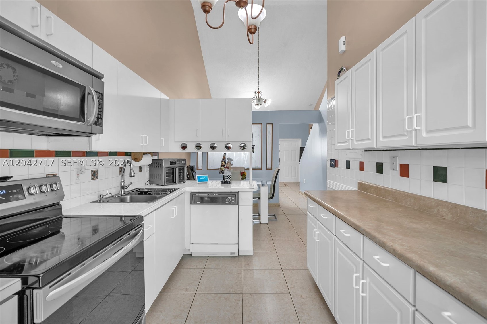 LES FONTAINES CONDO - Residential