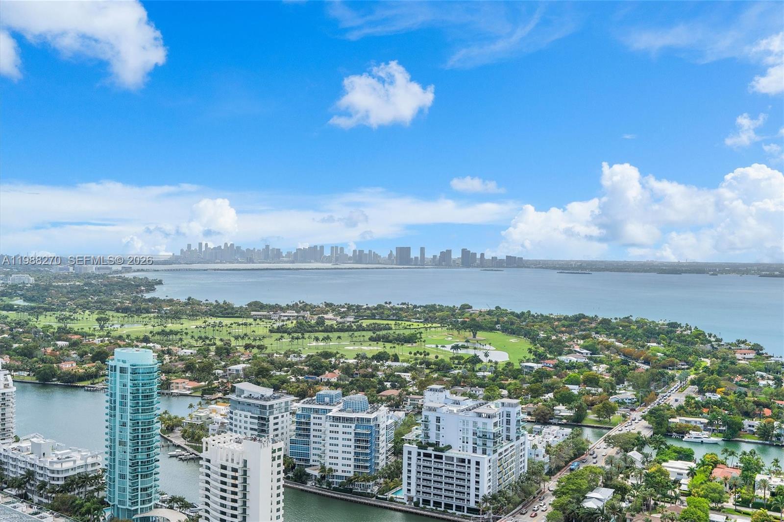 AKOYA CONDO - Residential