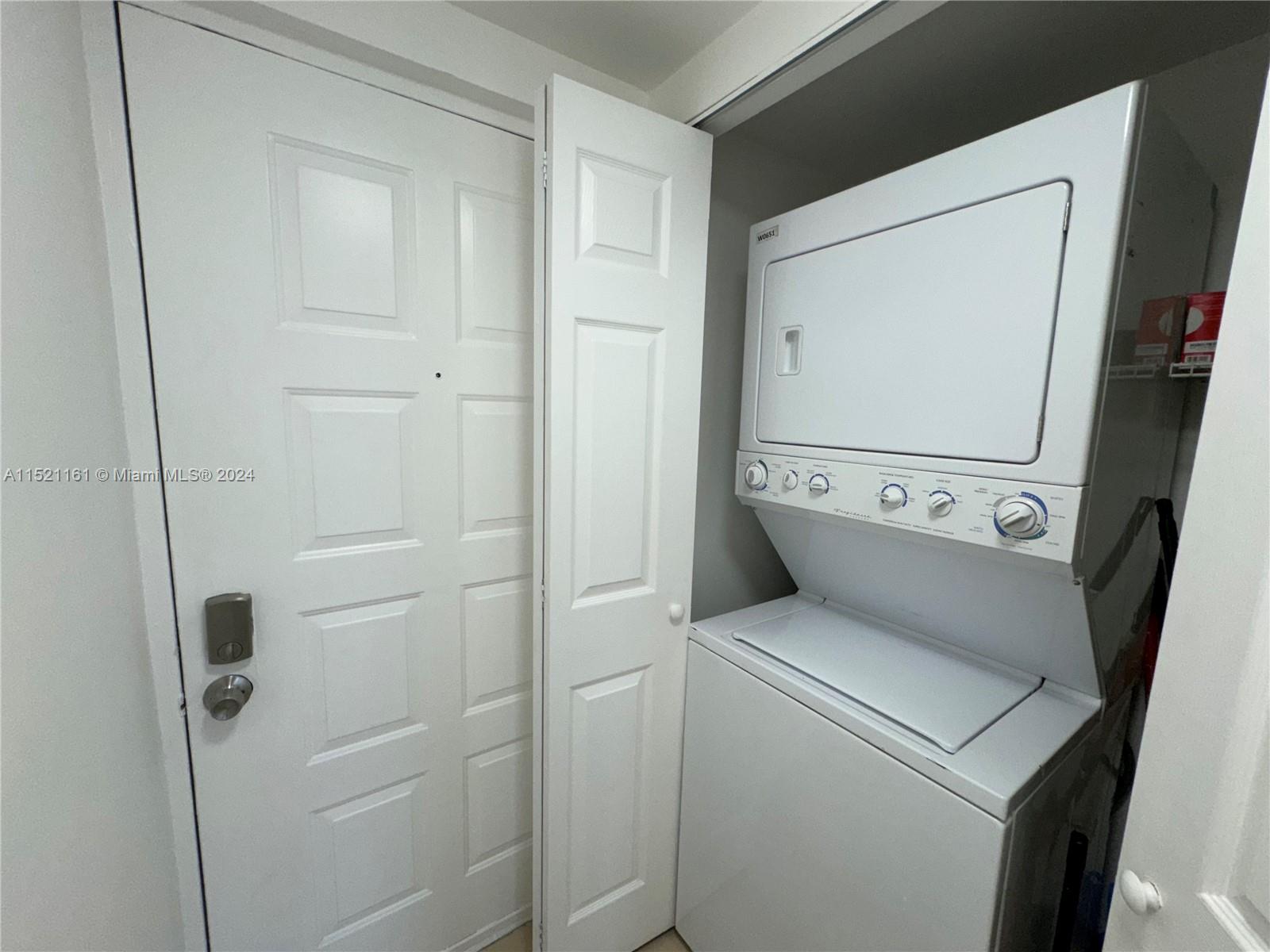 LAS VISTAS AT DORAL CONDO - Residential Lease
