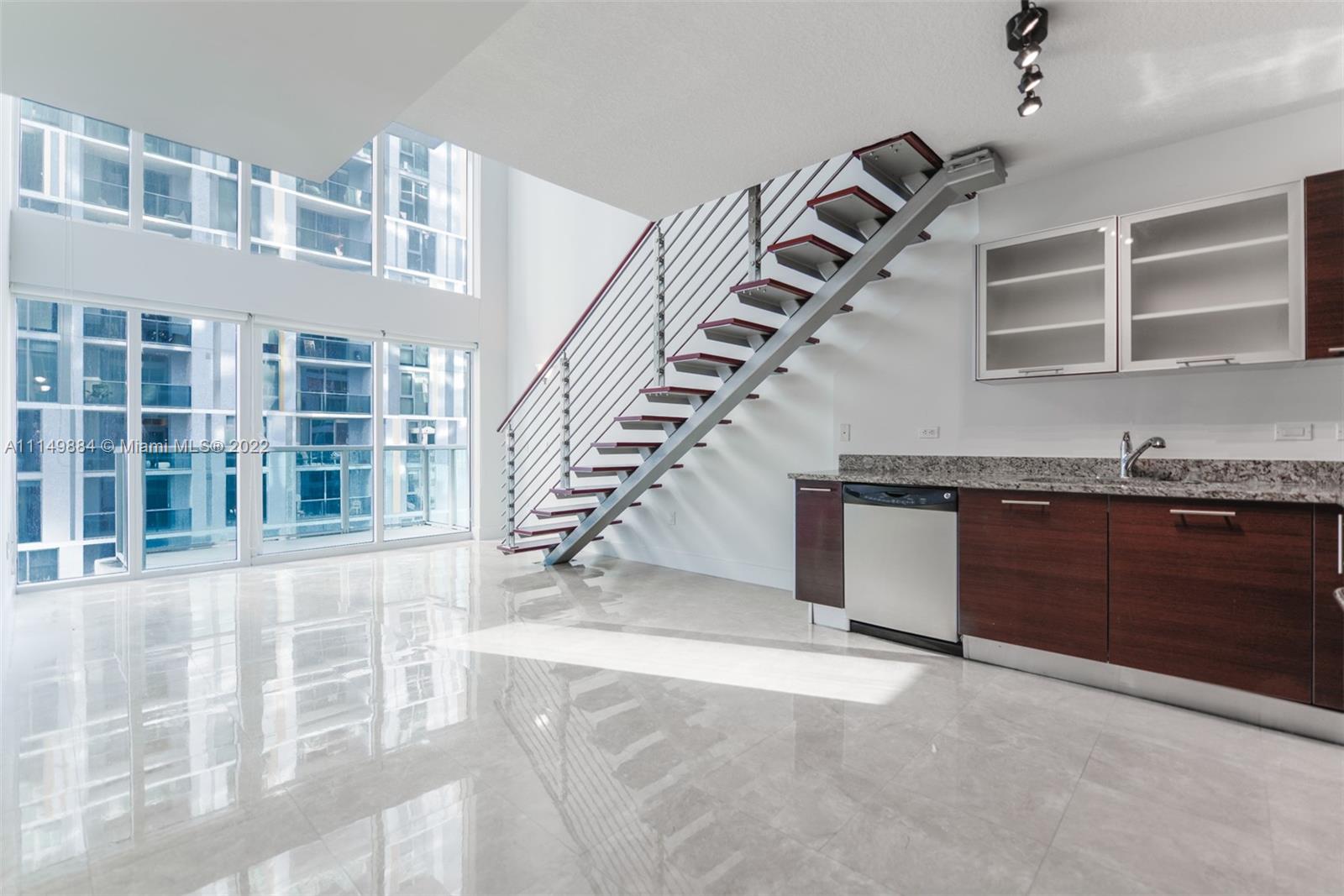 BRICKELL ON THE RIVER S T - Residential Lease