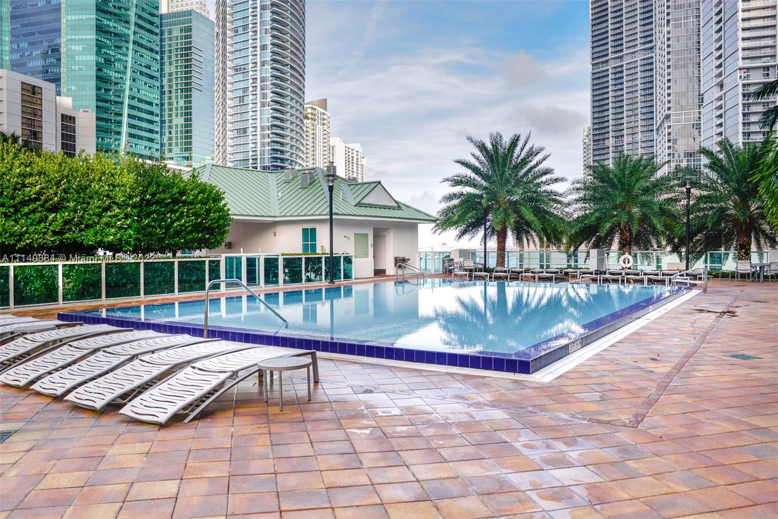 BRICKELL ON THE RIVER S T - Residential Lease