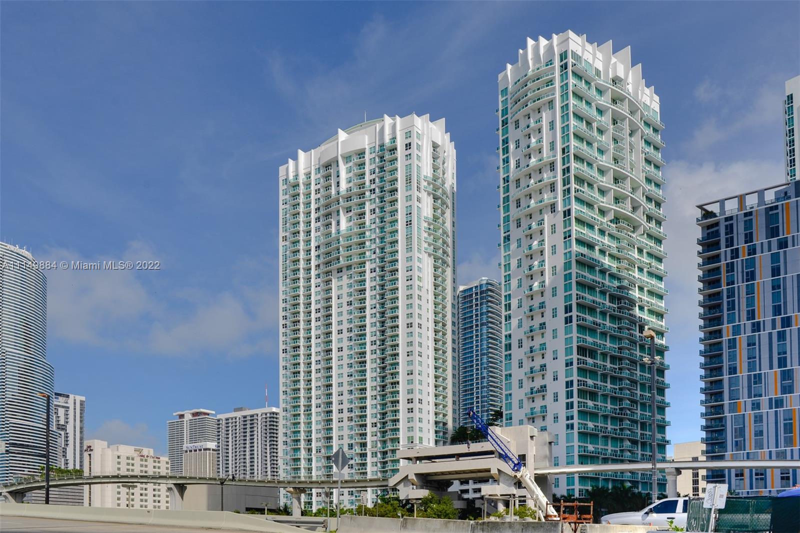 BRICKELL ON THE RIVER S T - Residential Lease
