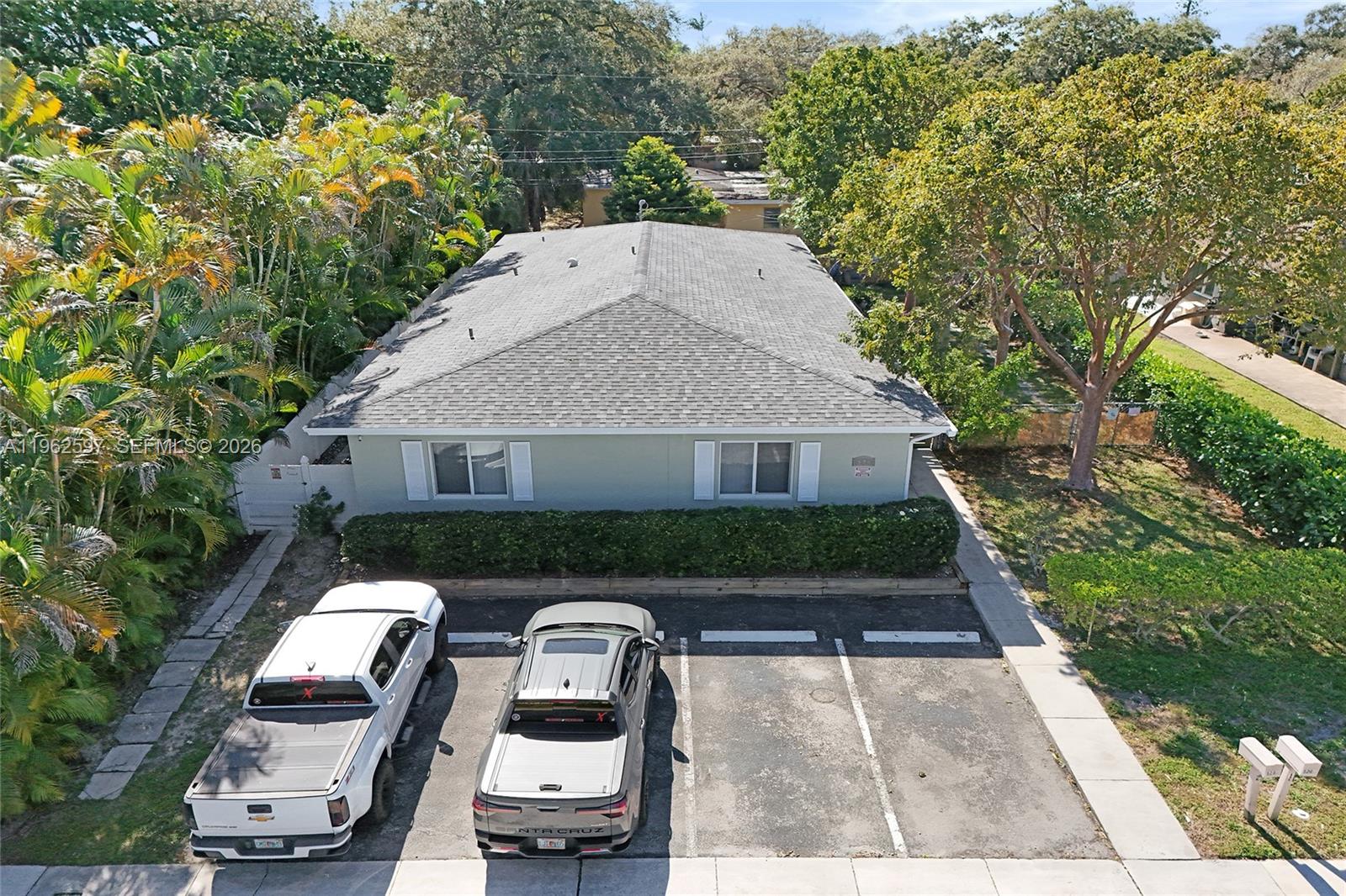OAK GROVE - Residential Income
