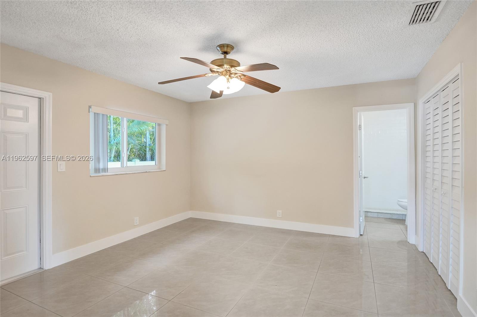 OAK GROVE - Residential Income