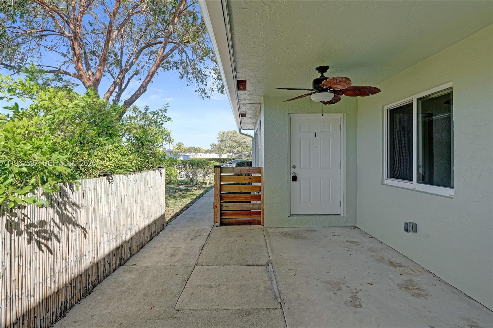 OAK GROVE - Residential Income