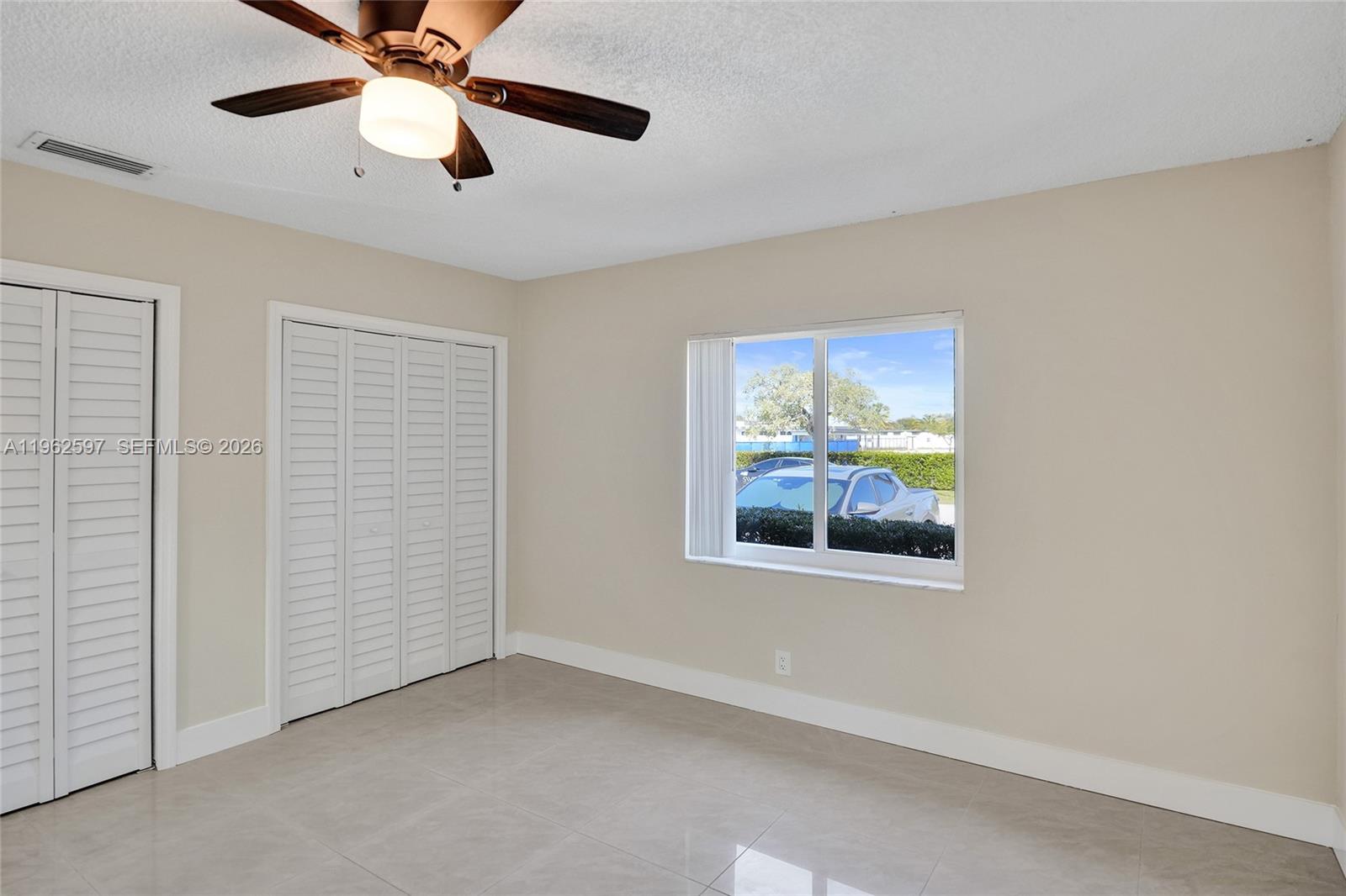 OAK GROVE - Residential Income