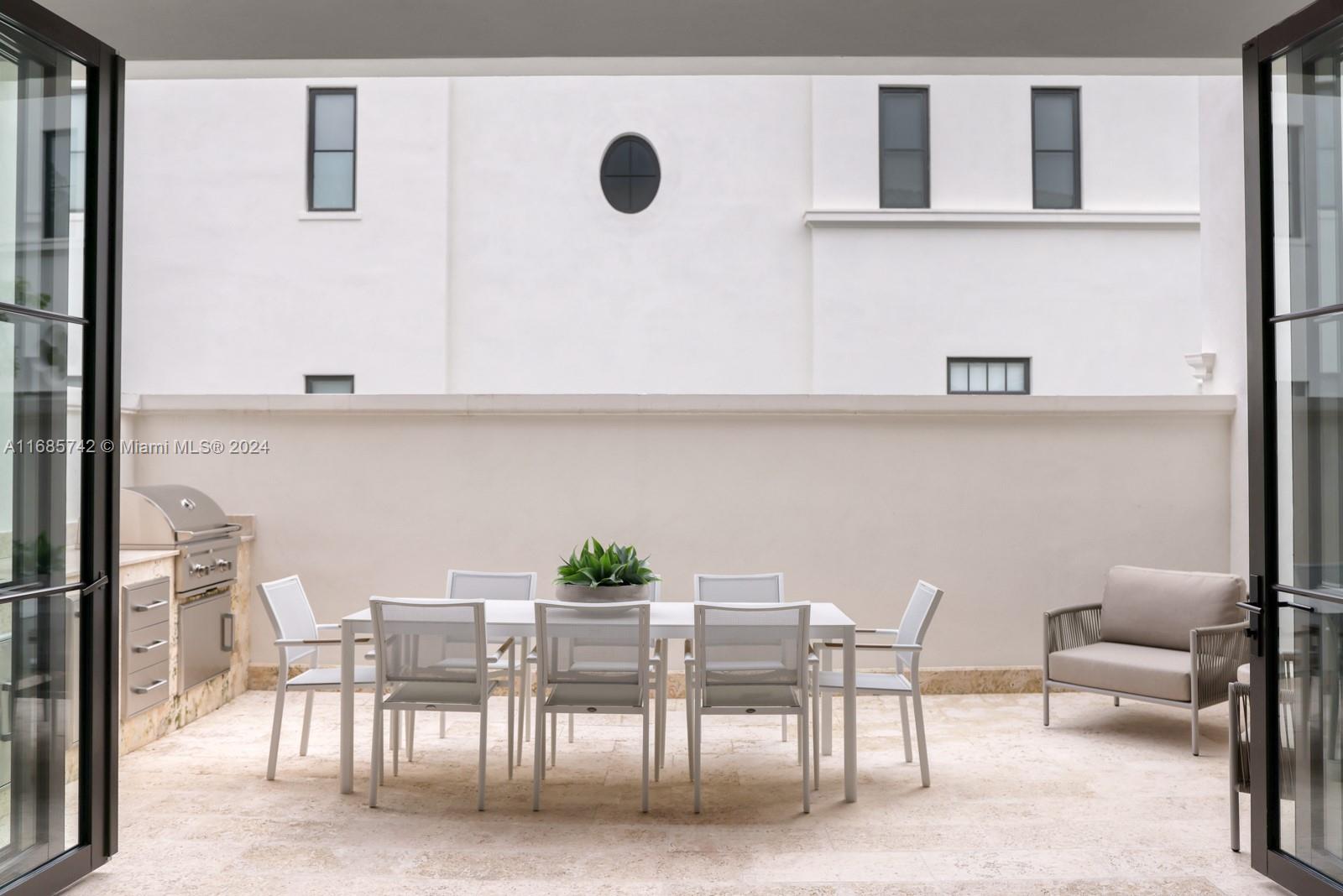 CORAL GABLES BILTMORE SEC - Residential