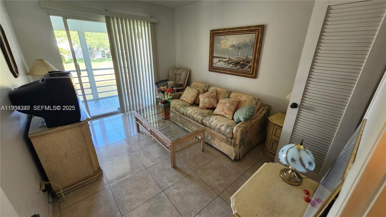 PRESCOTT H CONDO - Residential