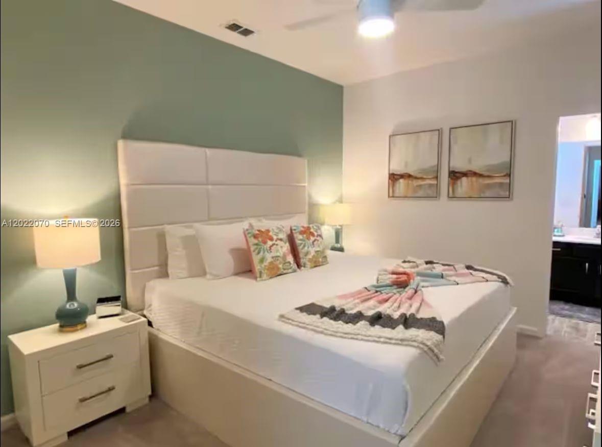 VERANDA PALMS - Residential