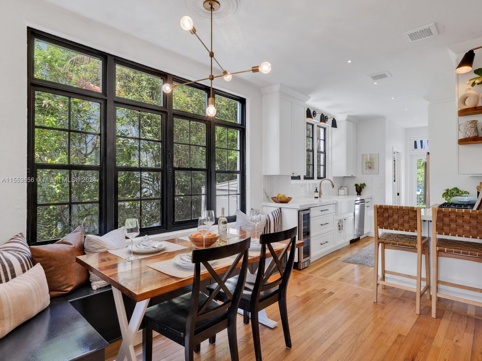 WATERSEDGE - Residential