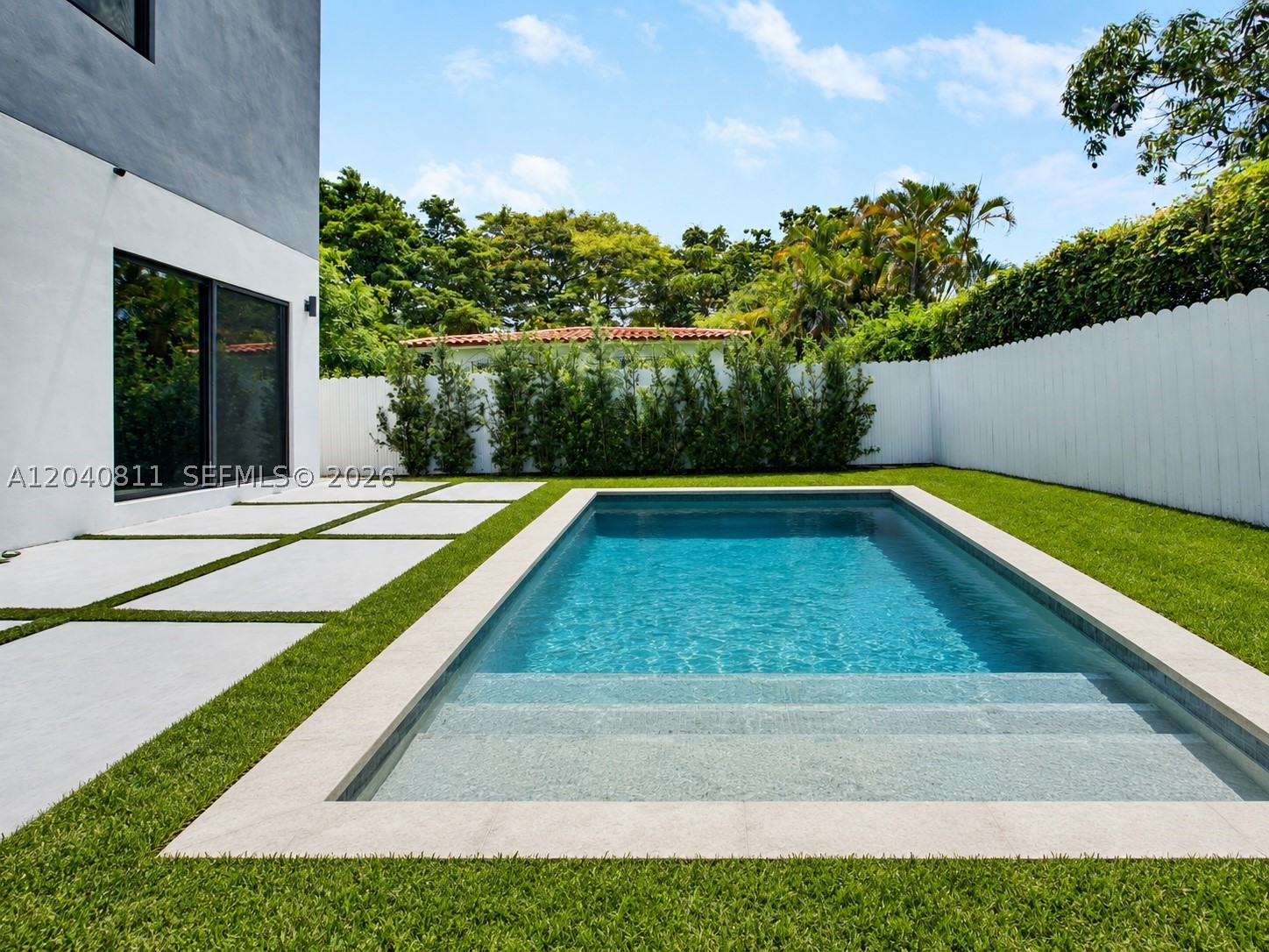 GRAPELAND - Residential