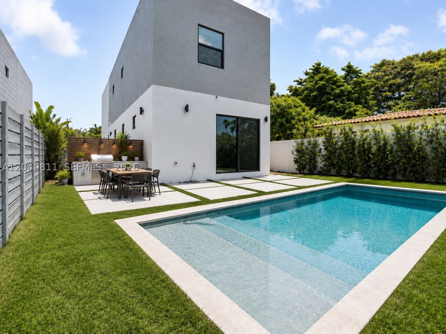 GRAPELAND - Residential