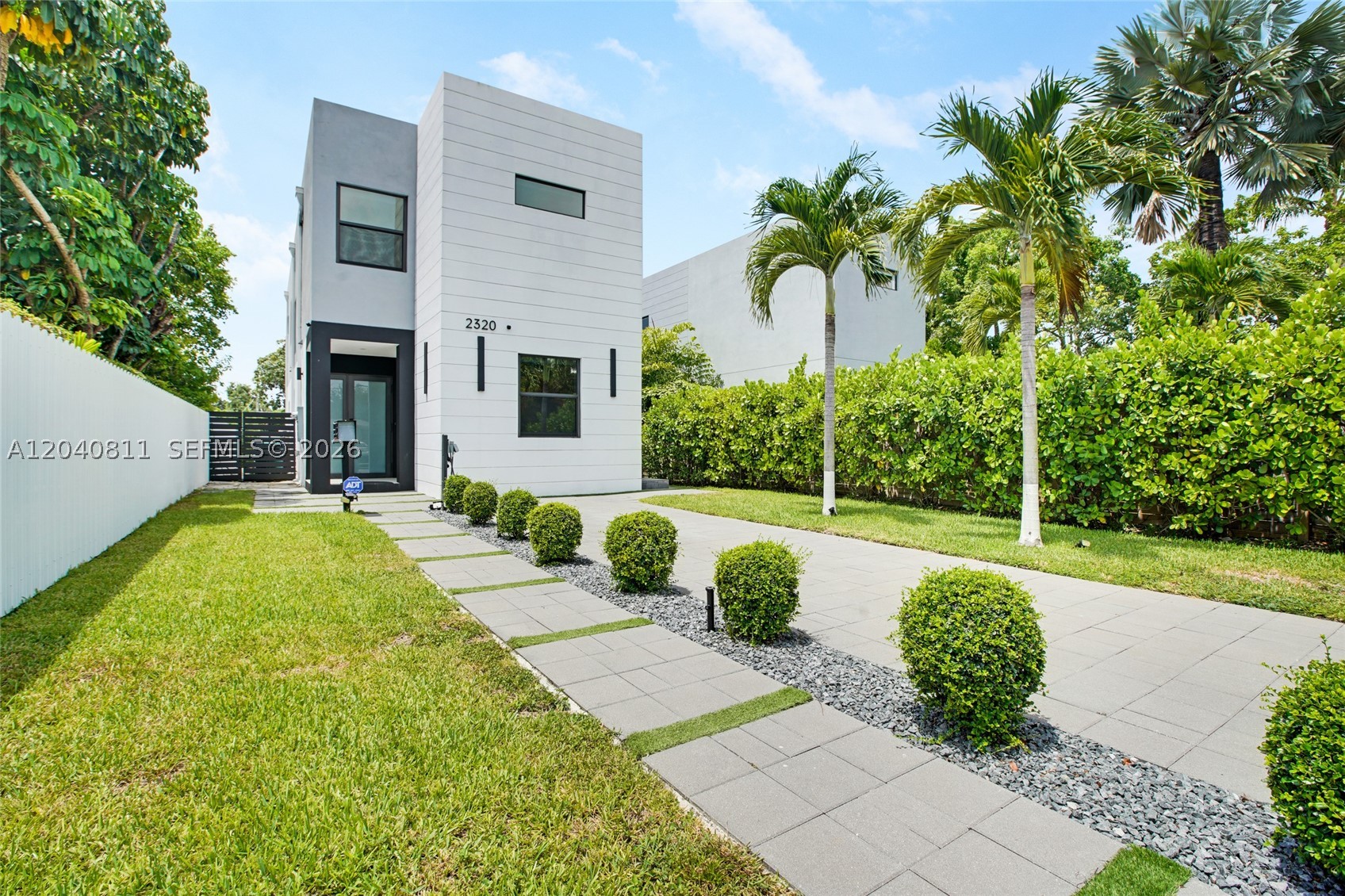 GRAPELAND - Residential