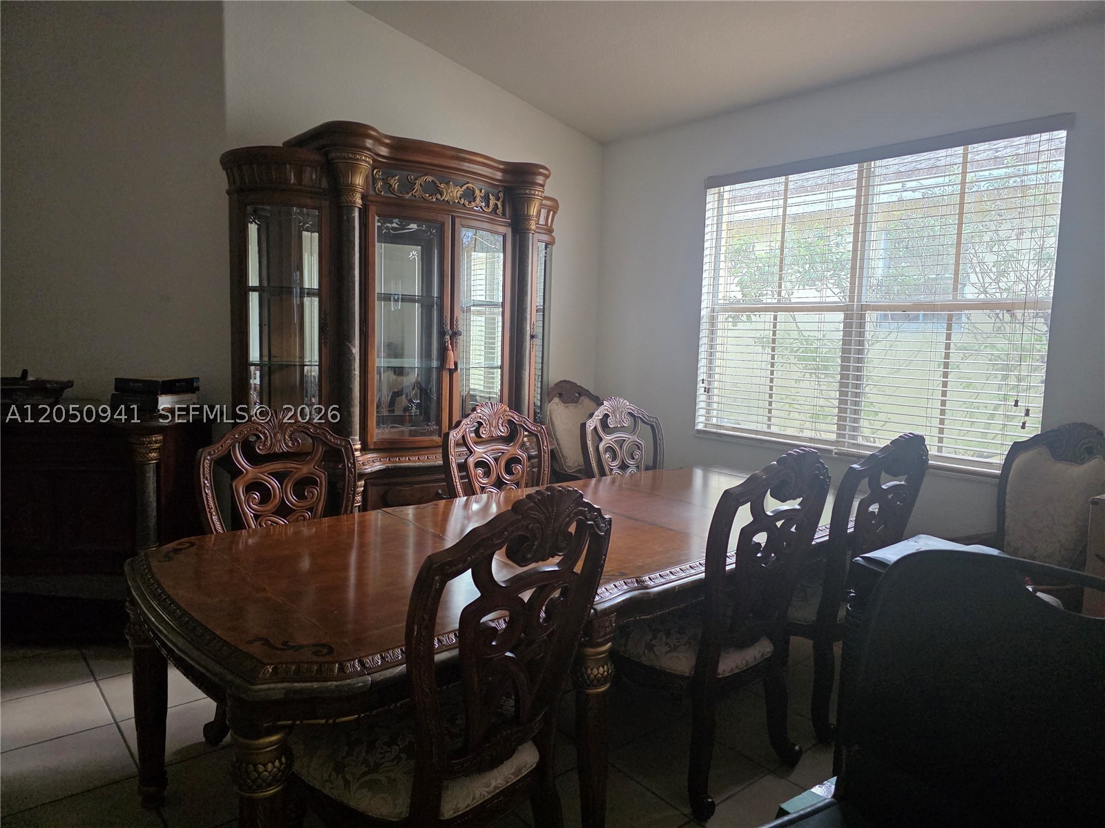 GRAND LAKES PHASE II - Residential Lease