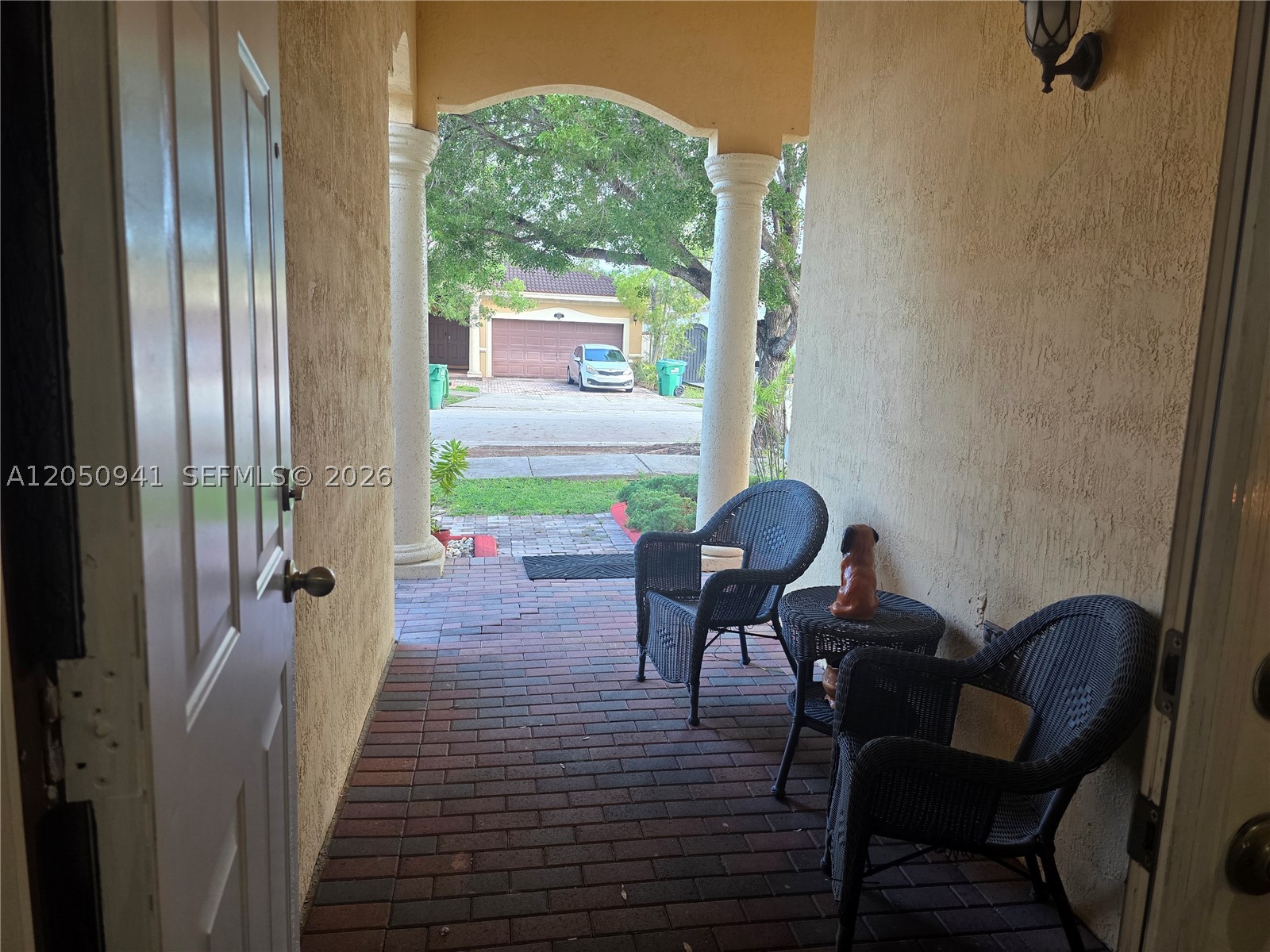 GRAND LAKES PHASE II - Residential Lease