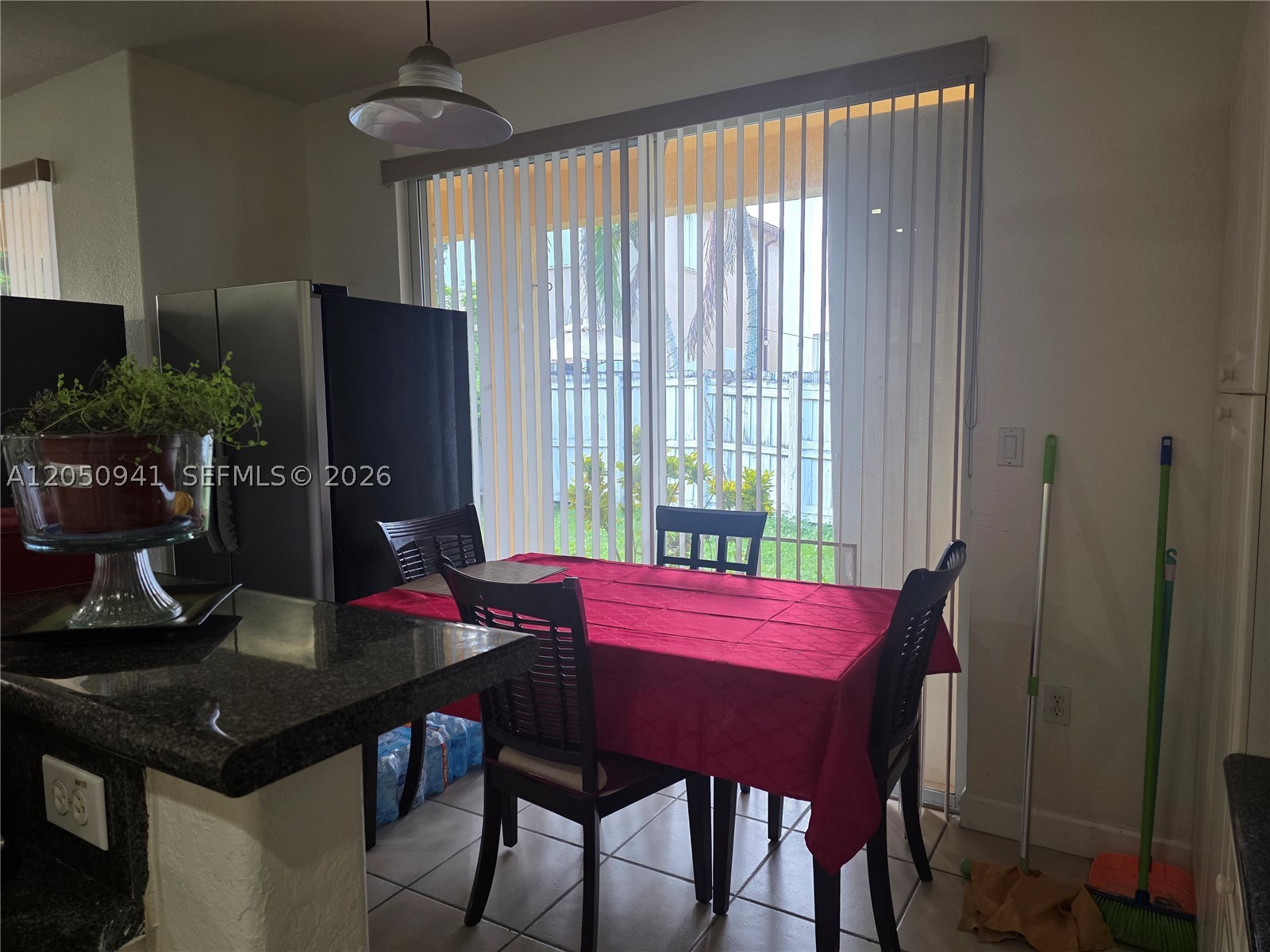 GRAND LAKES PHASE II - Residential Lease