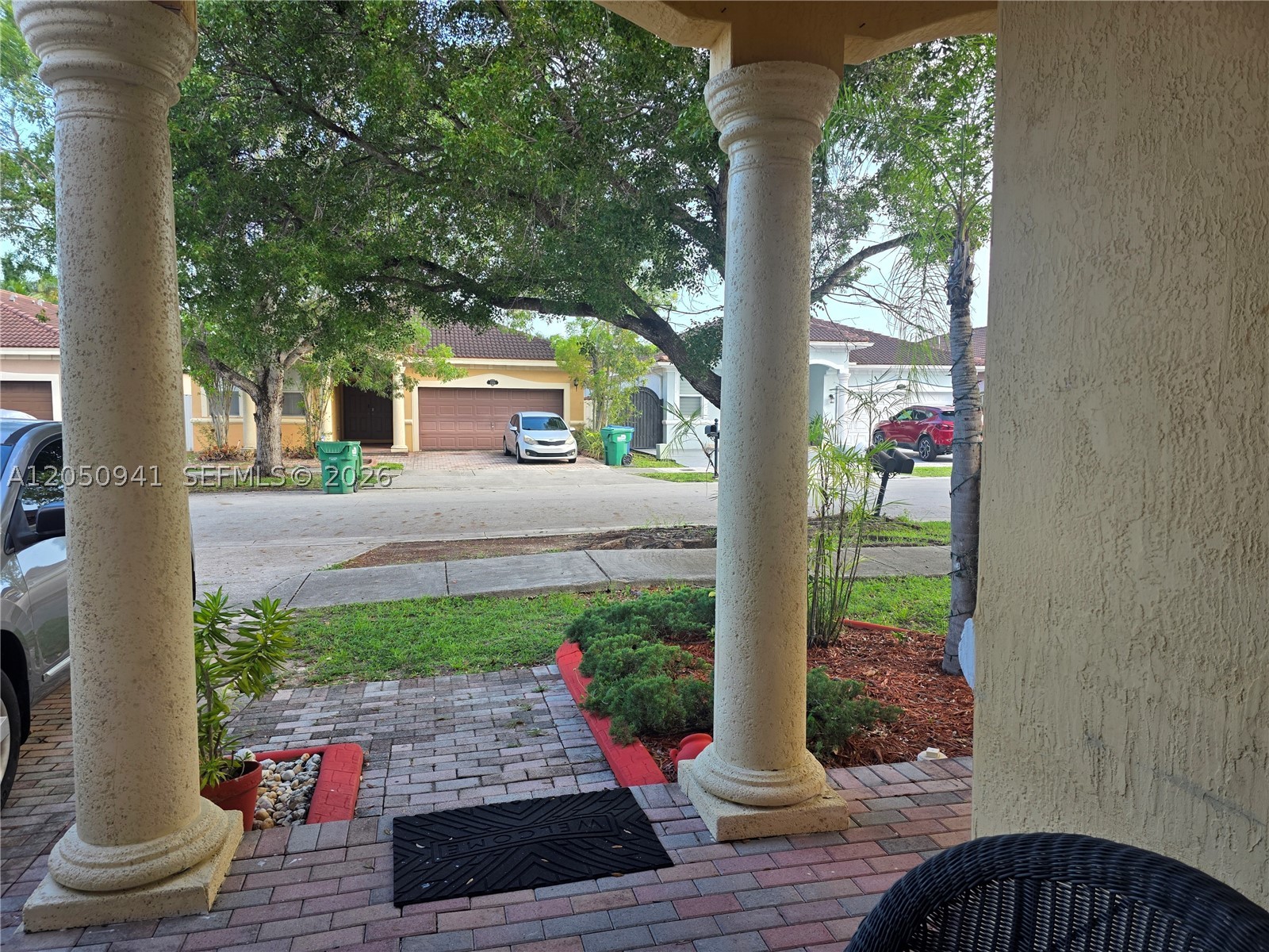 GRAND LAKES PHASE II - Residential Lease