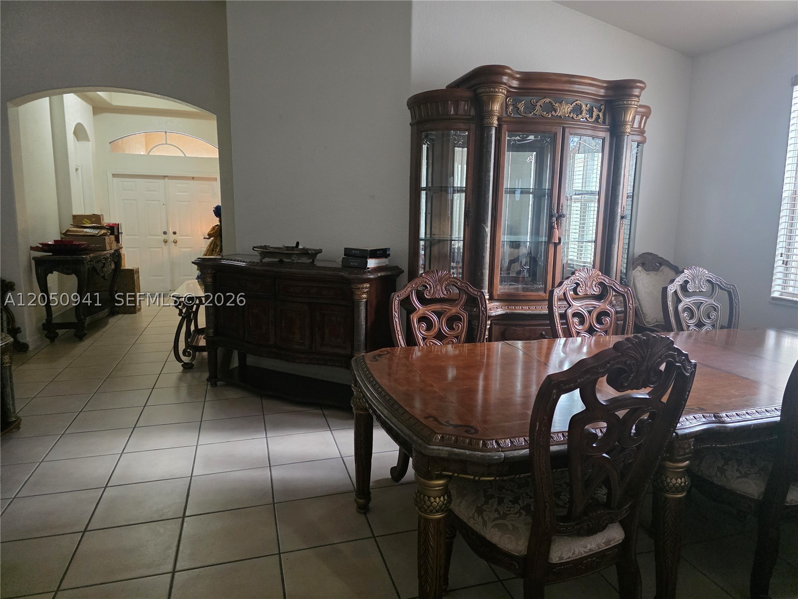 GRAND LAKES PHASE II - Residential Lease