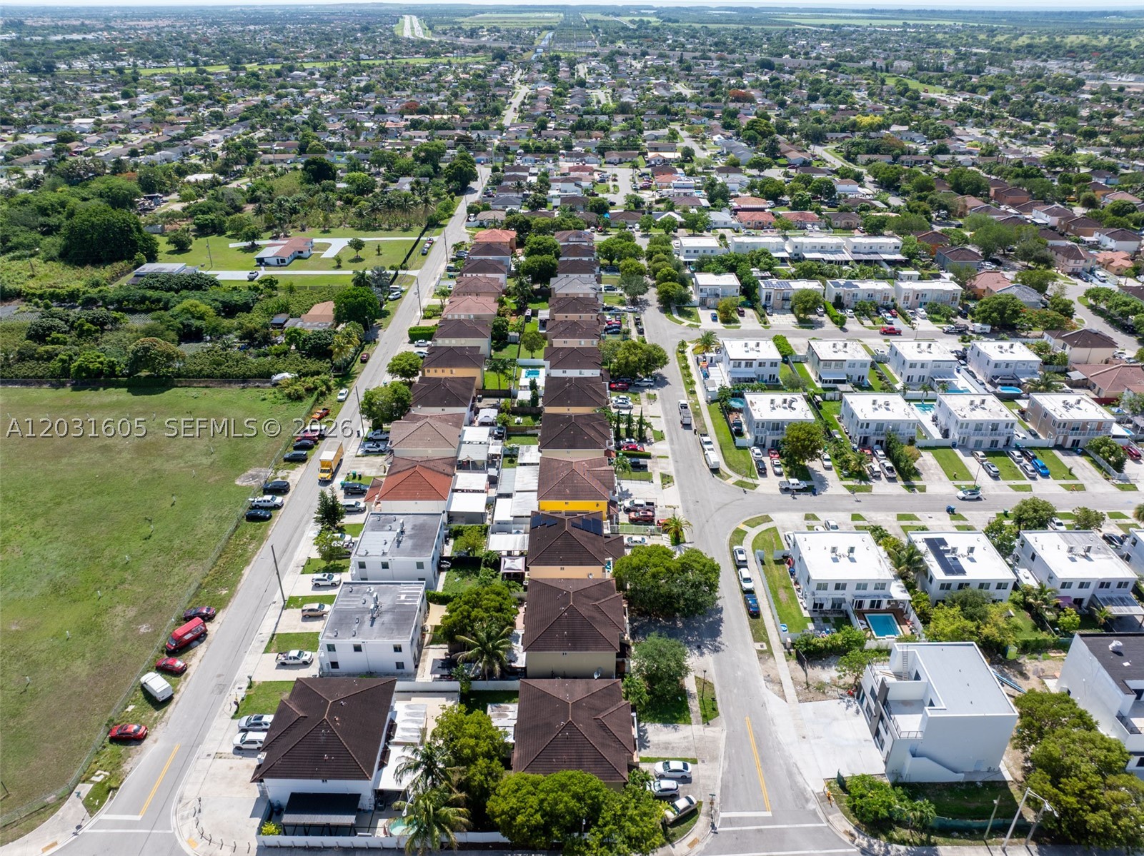 VITRAN AT NARANJA ESTATES - Residential