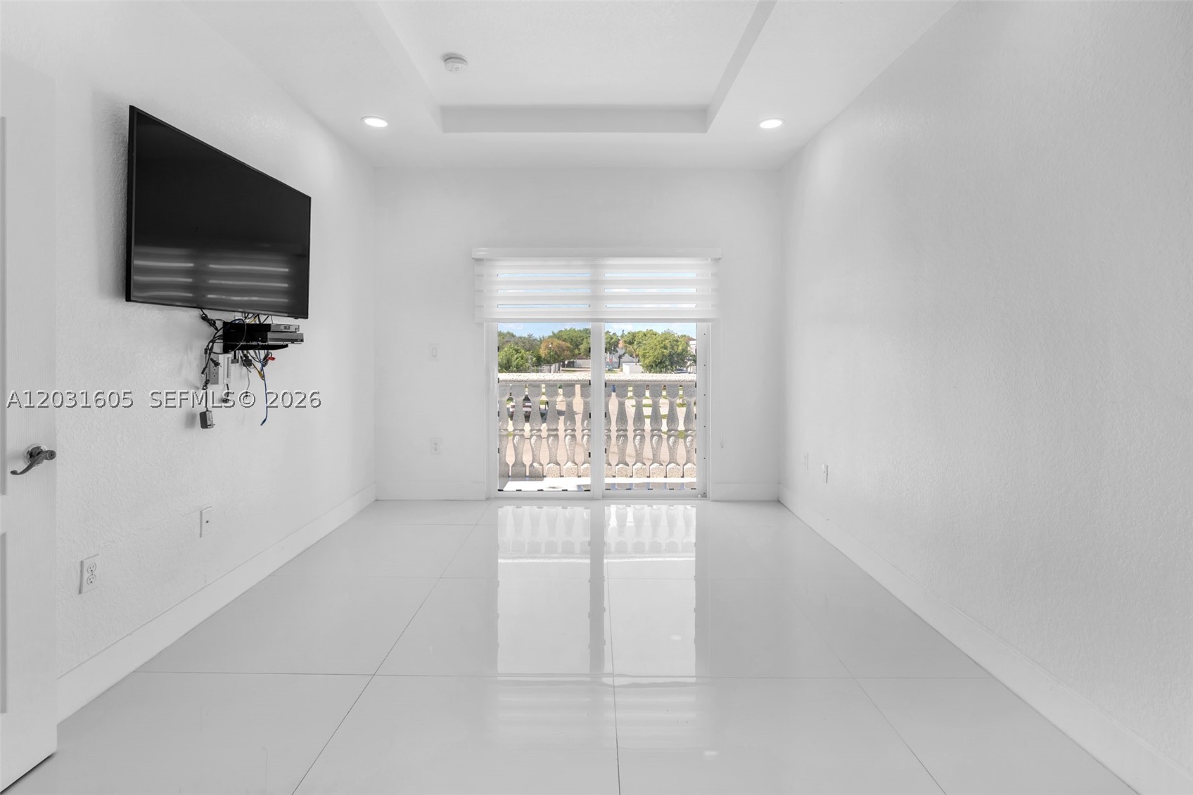 VITRAN AT NARANJA ESTATES - Residential
