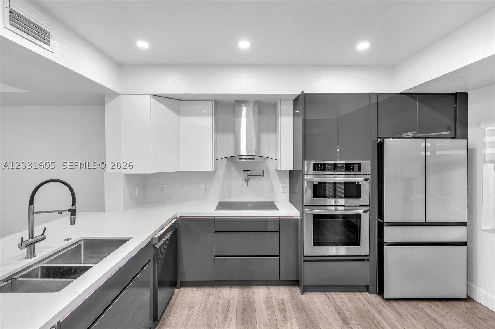 VITRAN AT NARANJA ESTATES - Residential