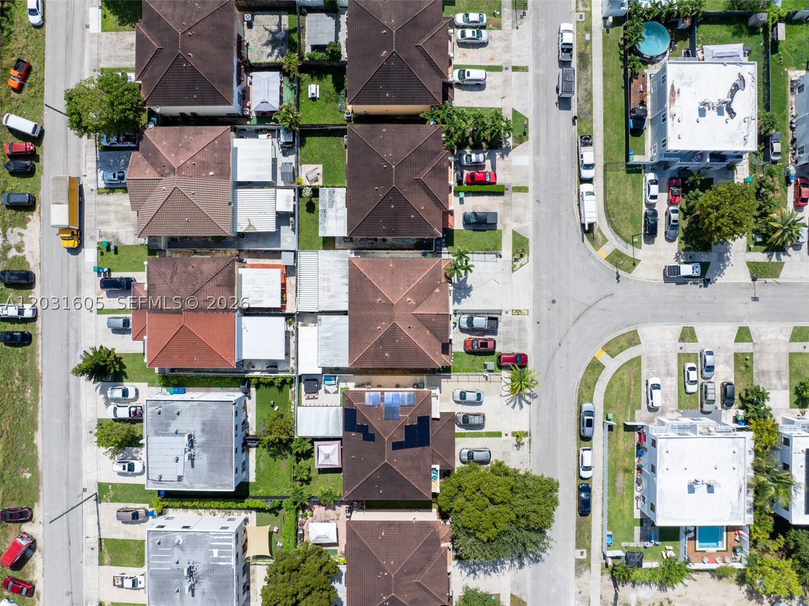 VITRAN AT NARANJA ESTATES - Residential