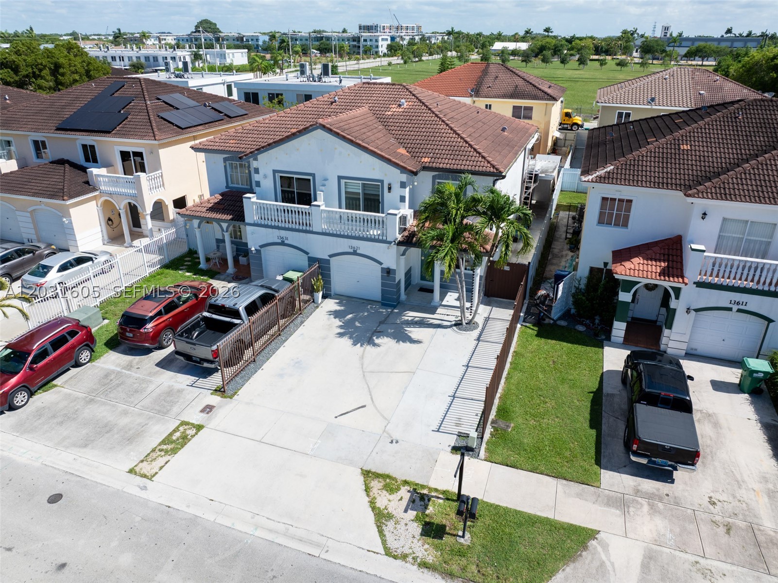 VITRAN AT NARANJA ESTATES - Residential