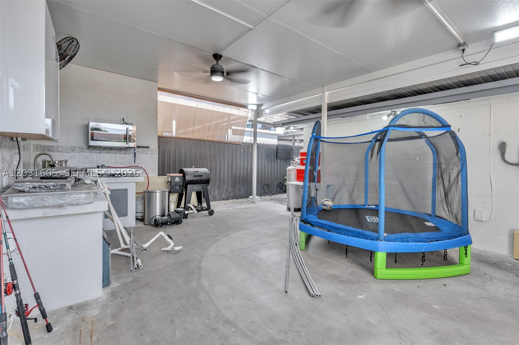 VITRAN AT NARANJA ESTATES - Residential