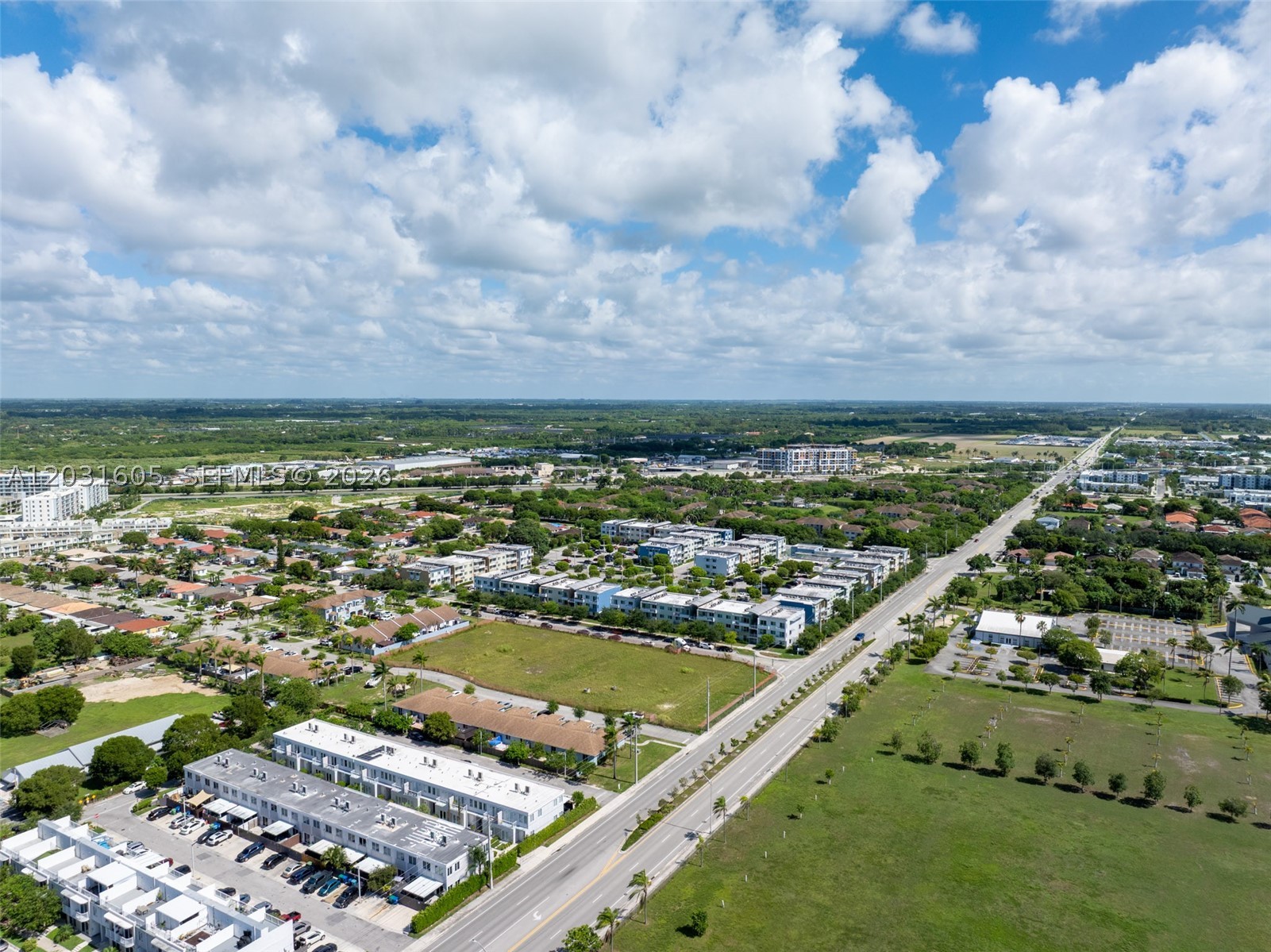 VITRAN AT NARANJA ESTATES - Residential