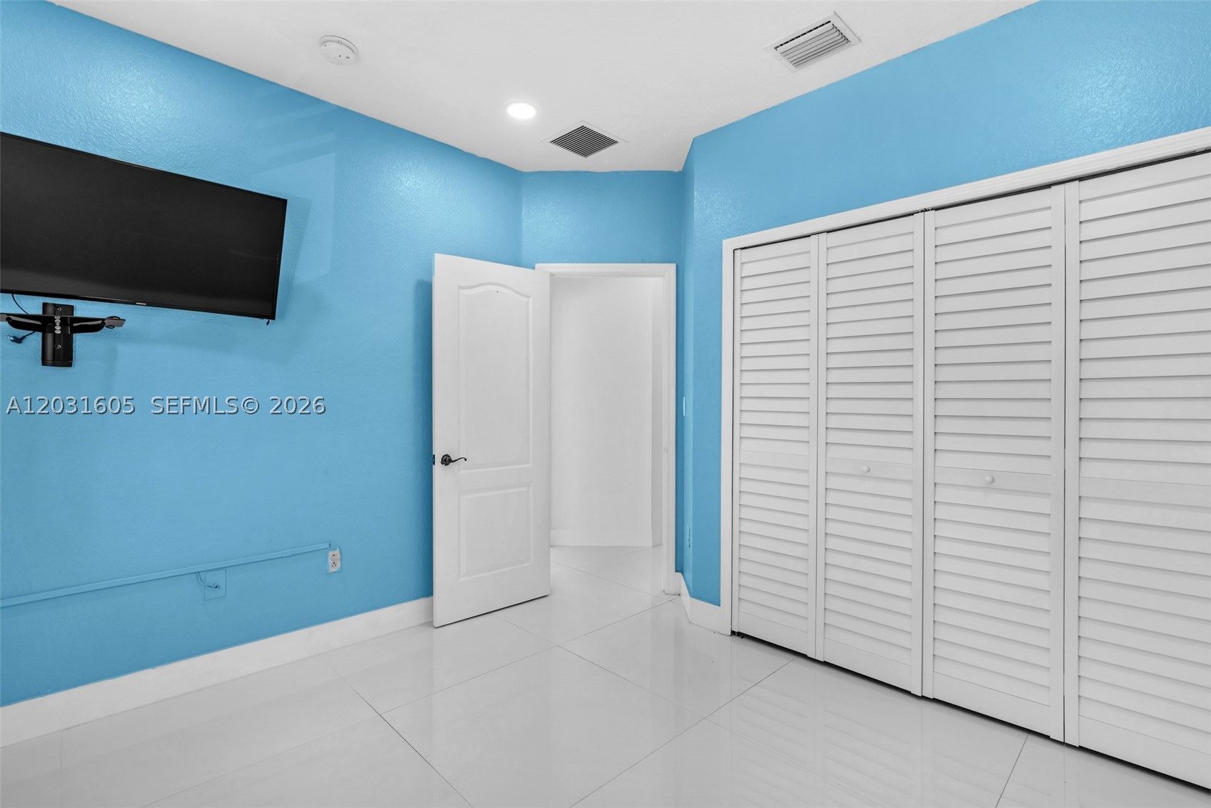 VITRAN AT NARANJA ESTATES - Residential