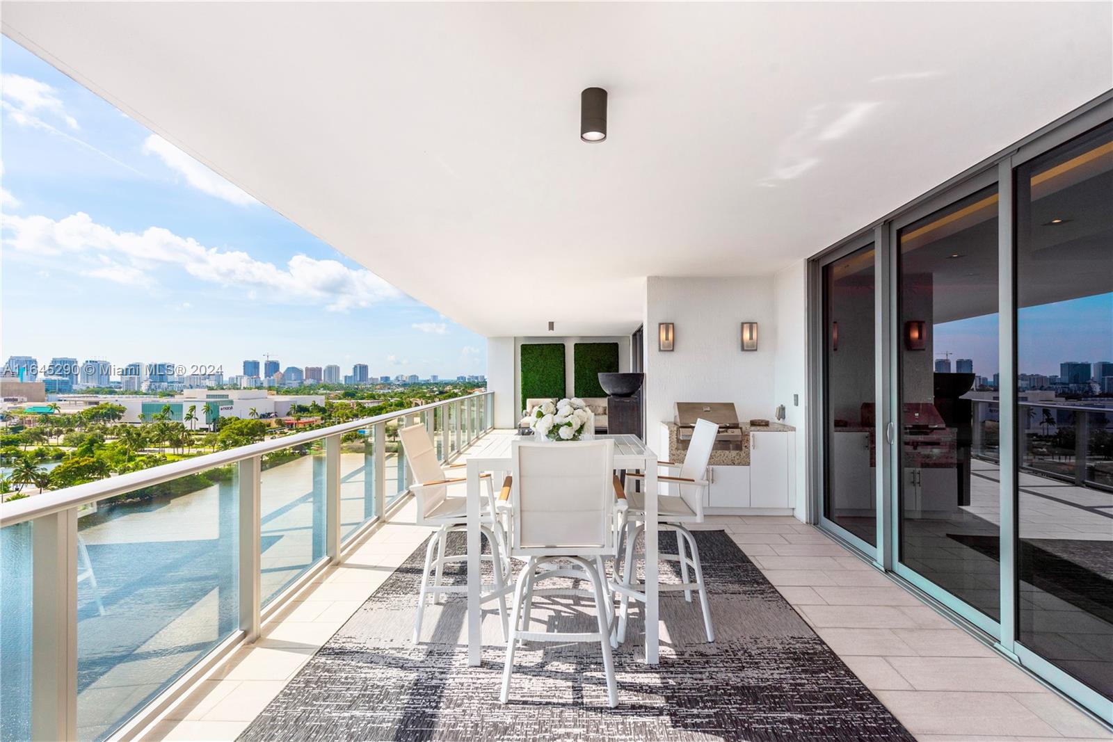RIVA - Residential