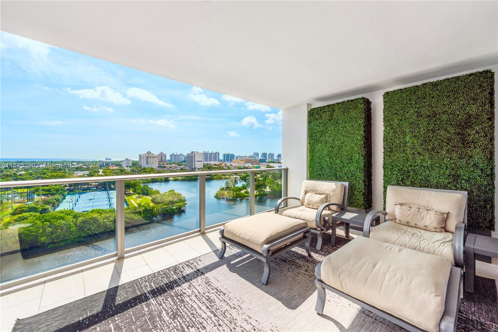 RIVA - Residential