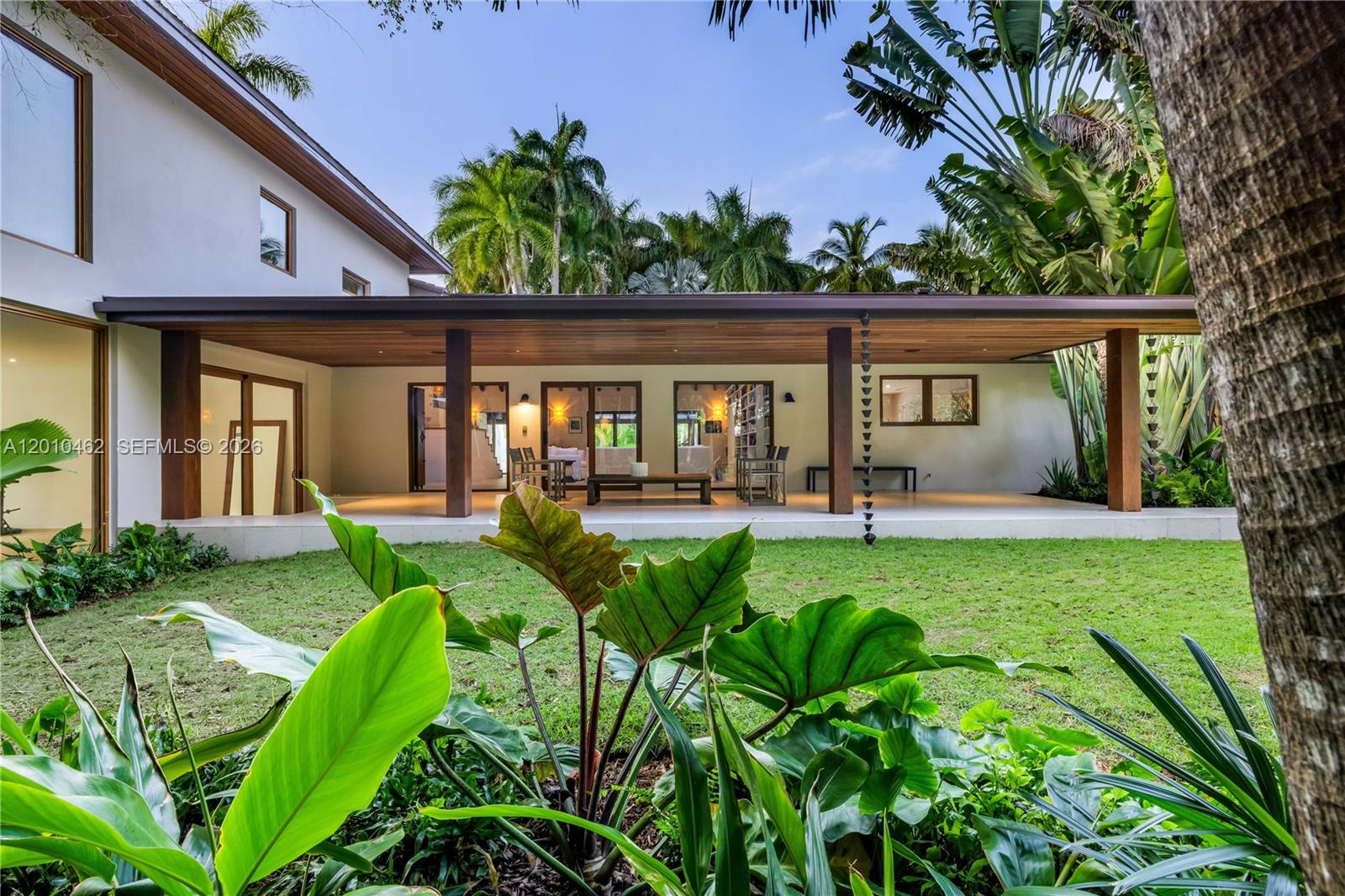 ENTRADA - Residential