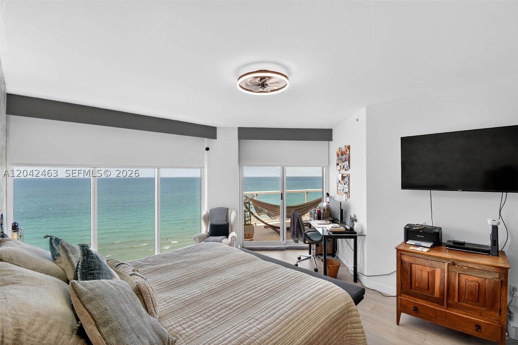 MILLENNIUM CONDO - Residential