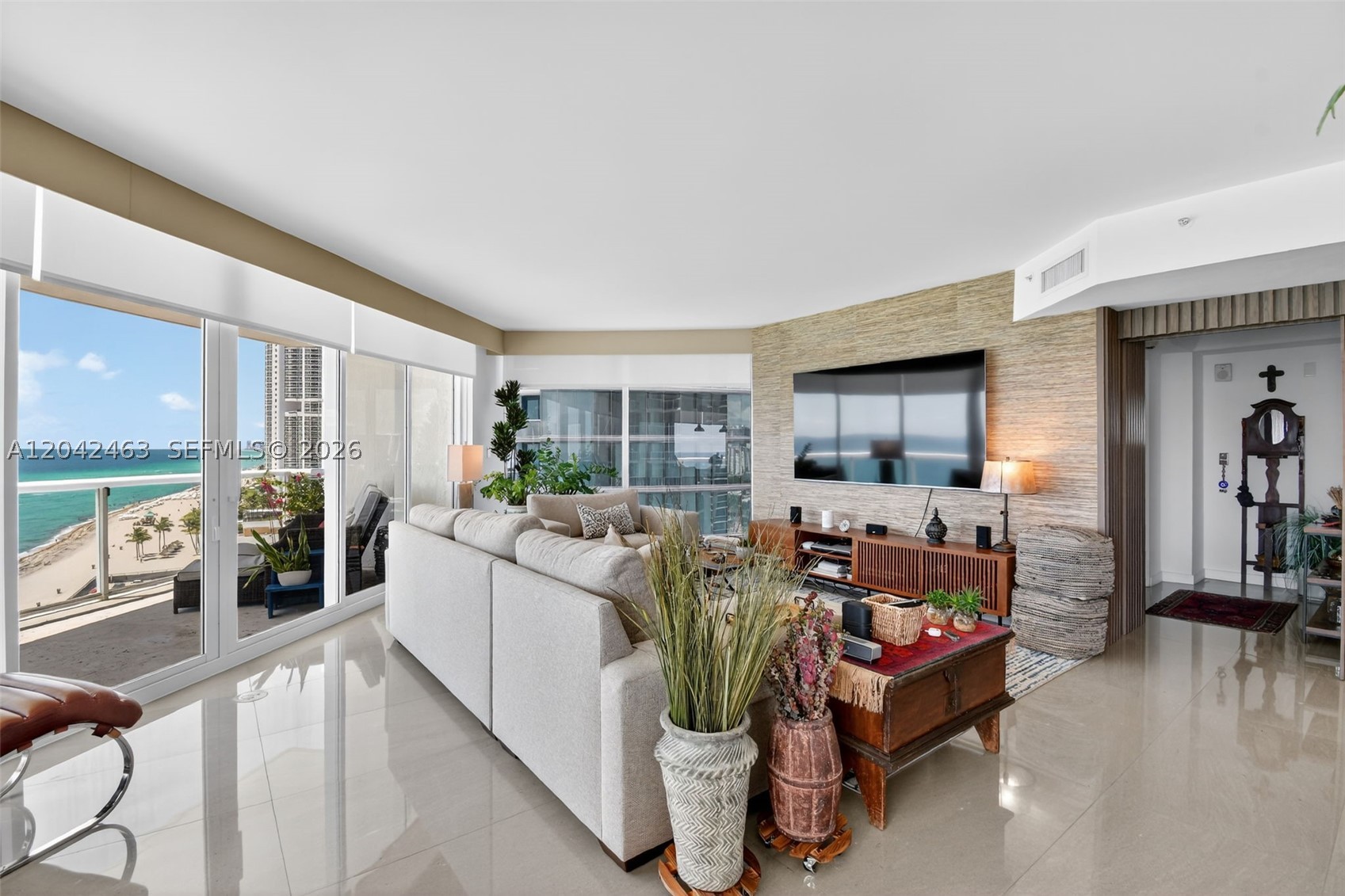 MILLENNIUM CONDO - Residential