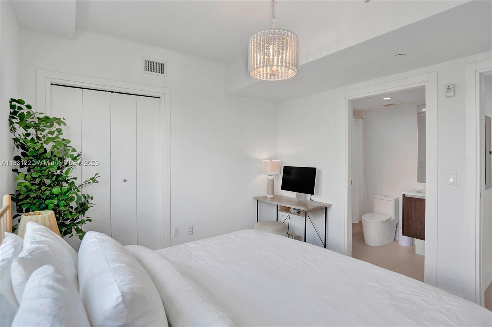 LE JARDIN HOUSE CONDO - Residential Lease