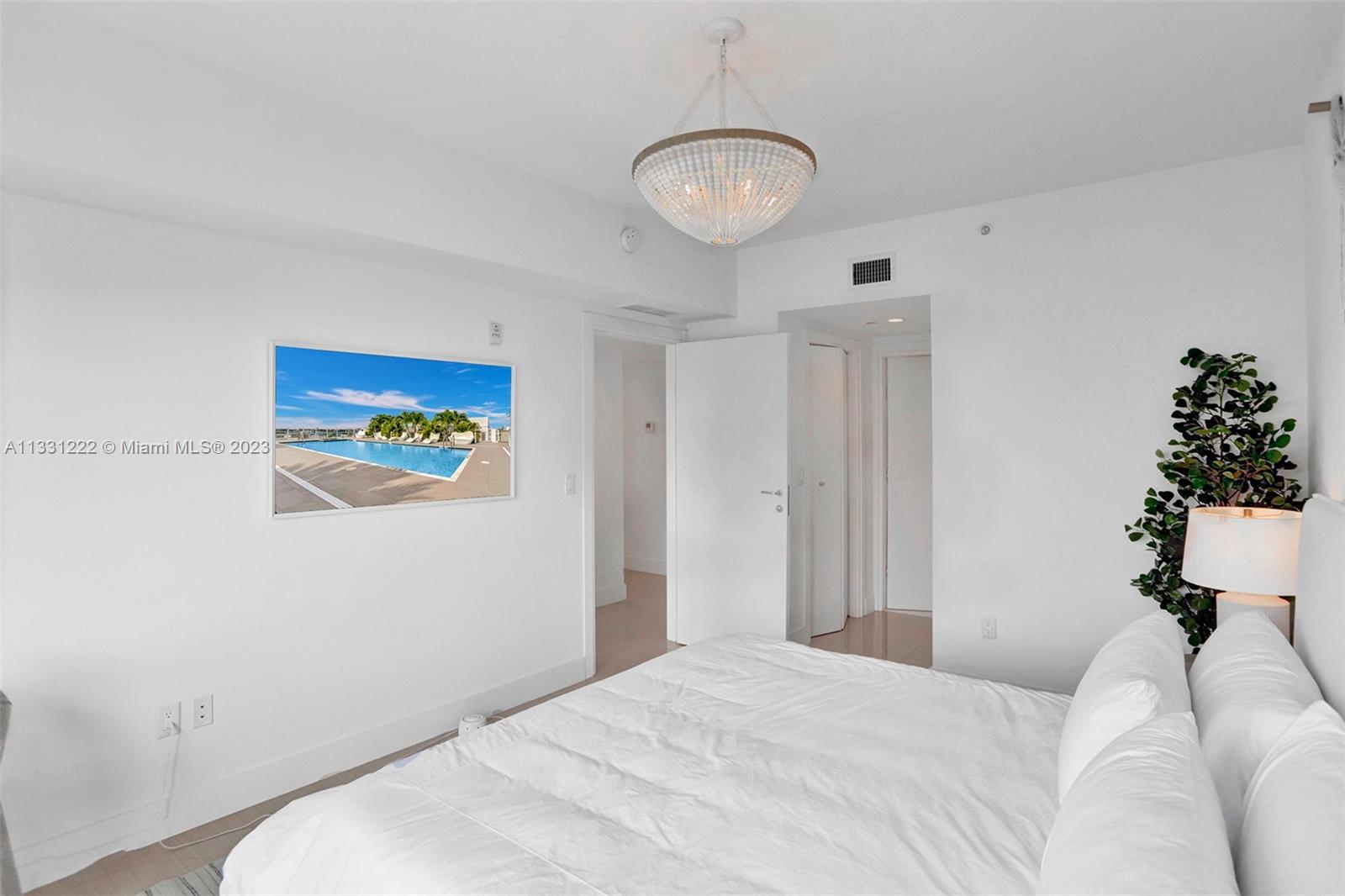 LE JARDIN HOUSE CONDO - Residential Lease