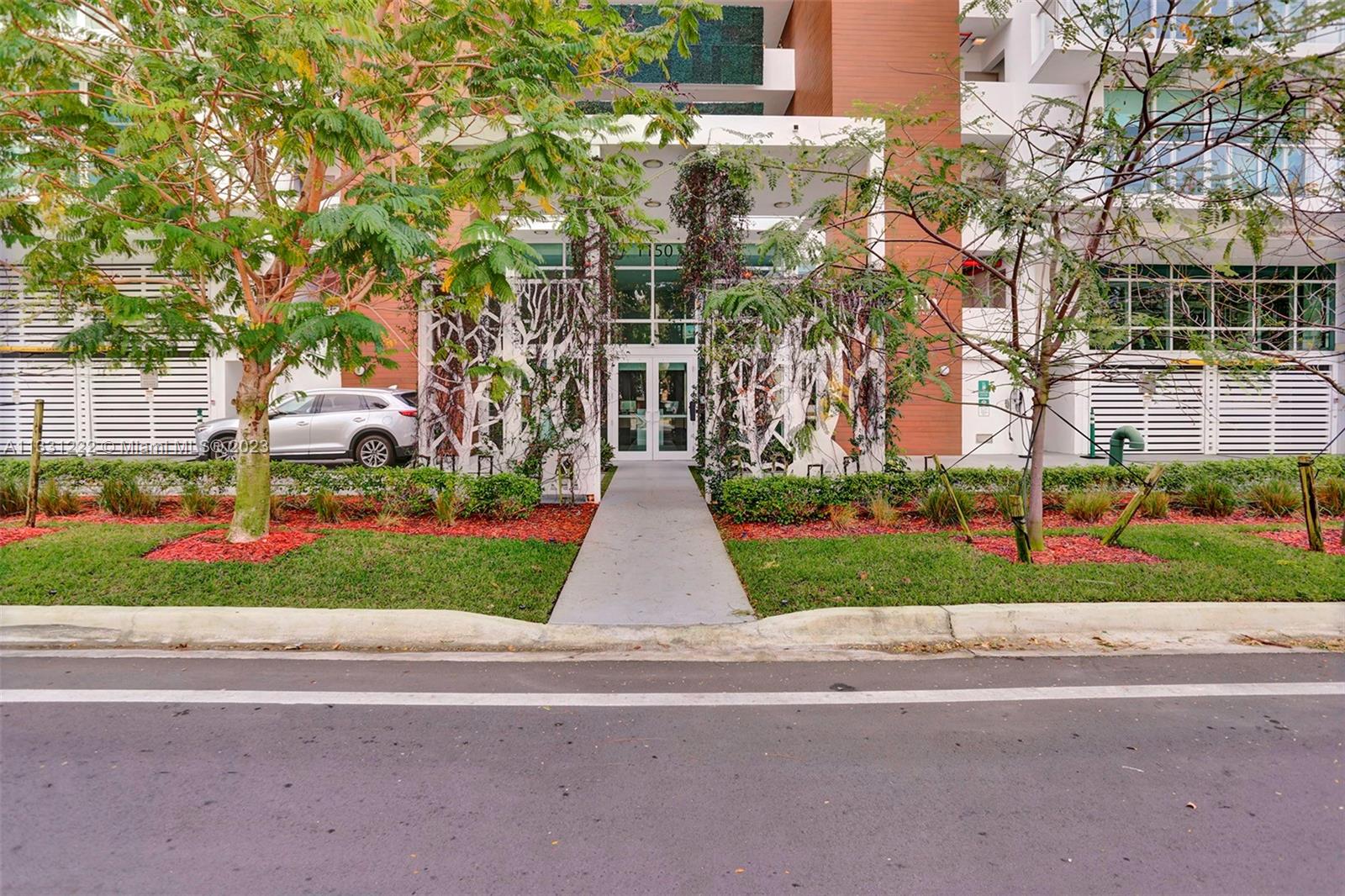 LE JARDIN HOUSE CONDO - Residential Lease