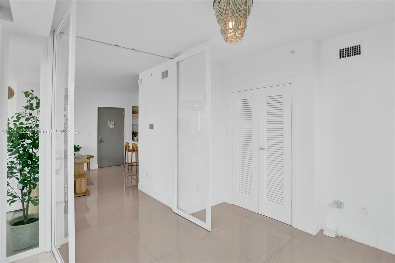 LE JARDIN HOUSE CONDO - Residential Lease