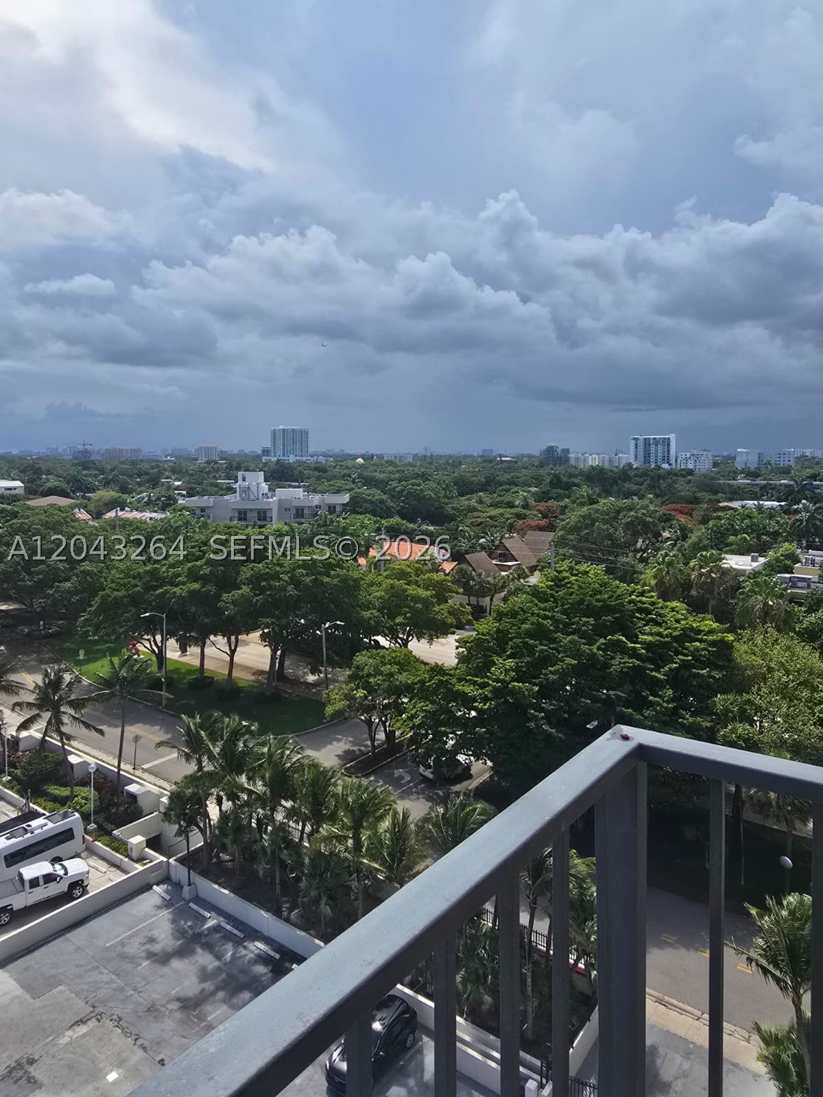 BRICKELL PLACE CONDO - Residential Lease
