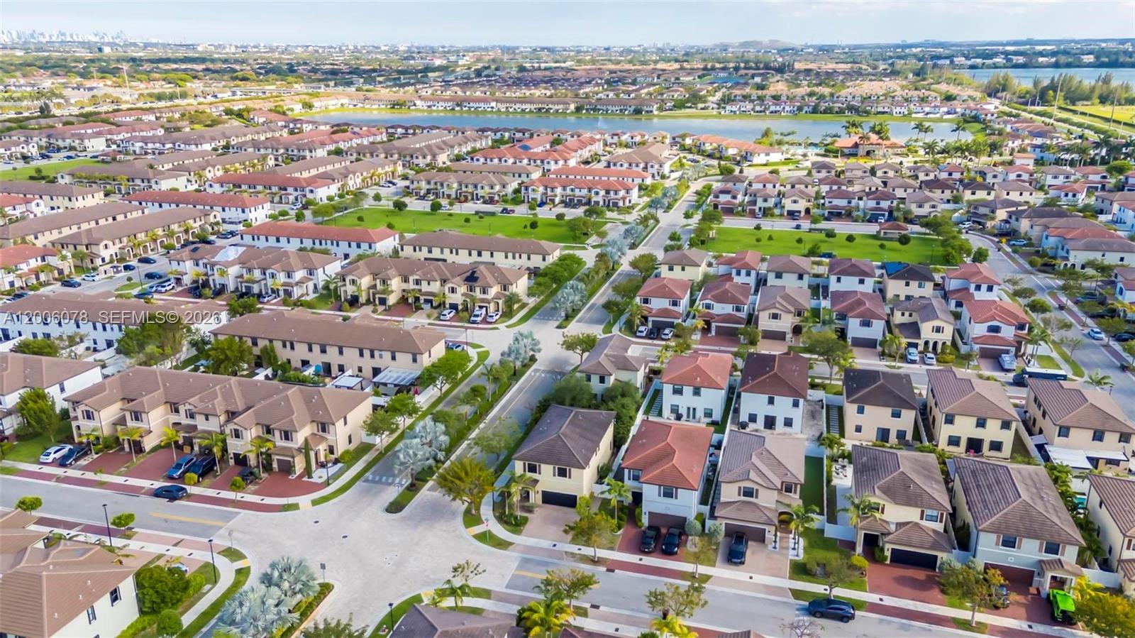 AQUABELLA SECTION TWO - Residential