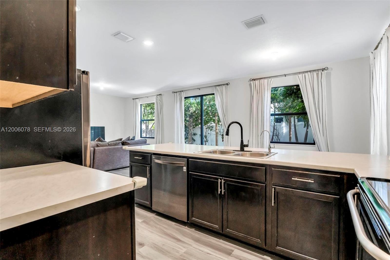 AQUABELLA SECTION TWO - Residential