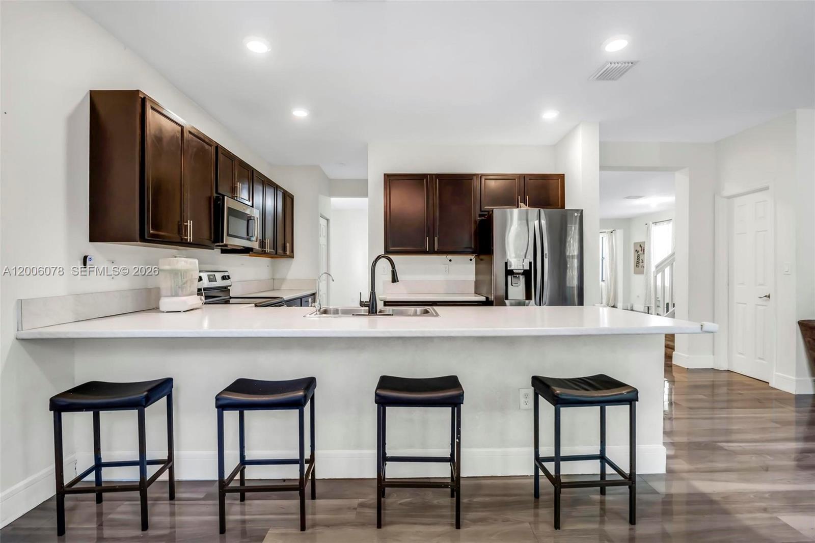 AQUABELLA SECTION TWO - Residential