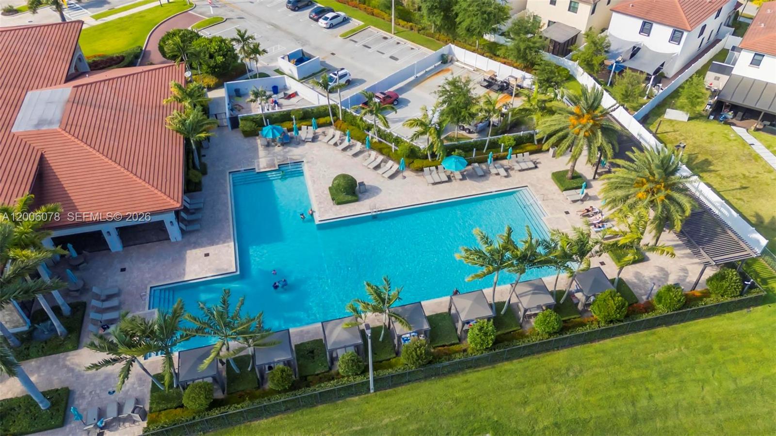 AQUABELLA SECTION TWO - Residential