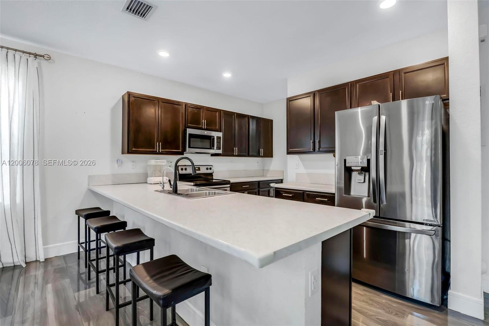 AQUABELLA SECTION TWO - Residential