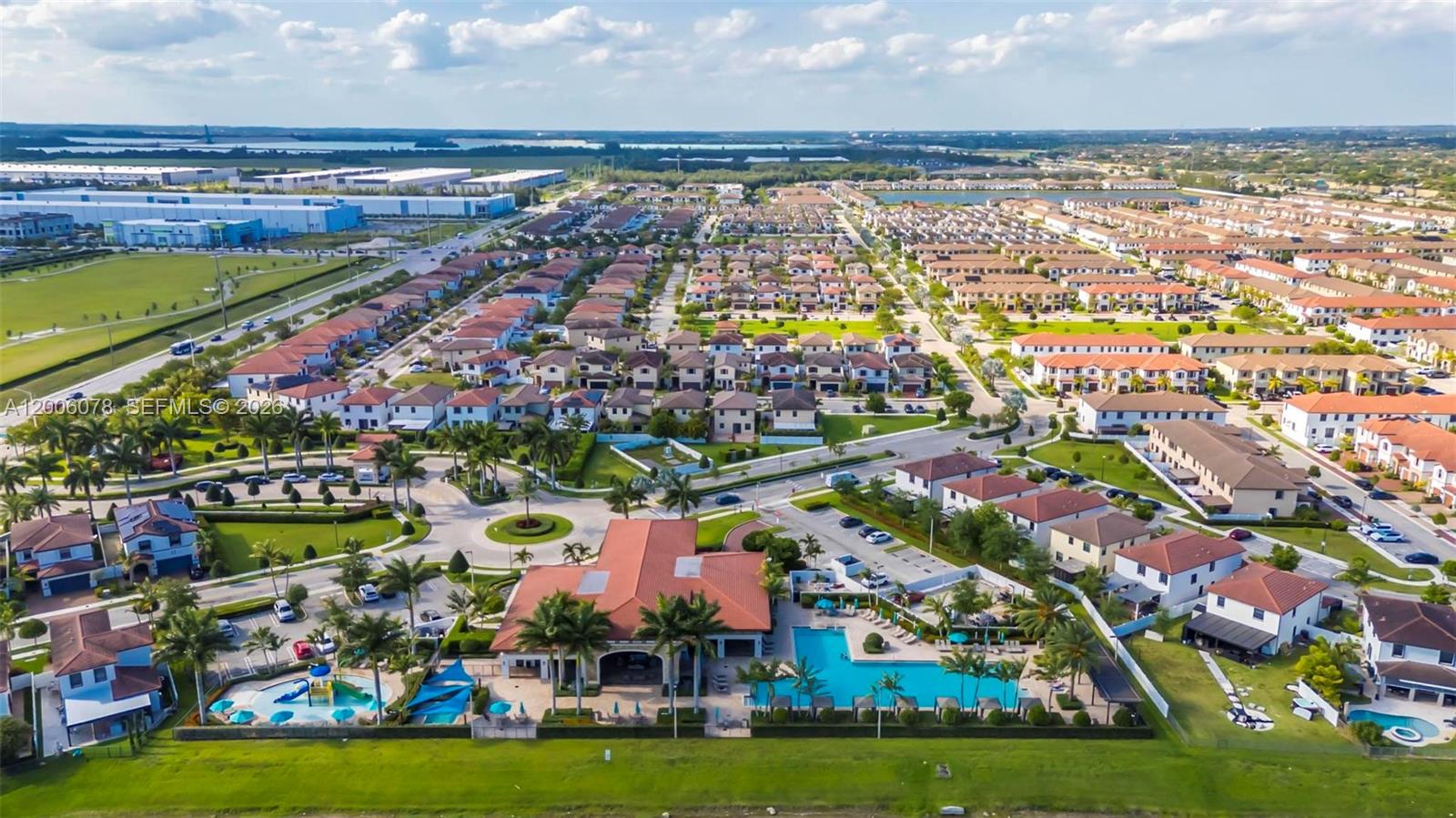 AQUABELLA SECTION TWO - Residential