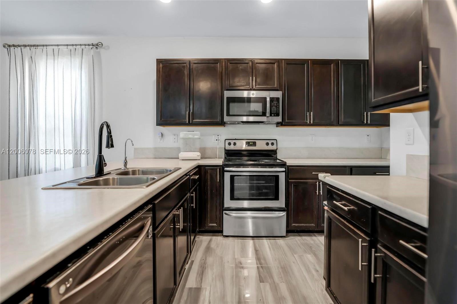 AQUABELLA SECTION TWO - Residential