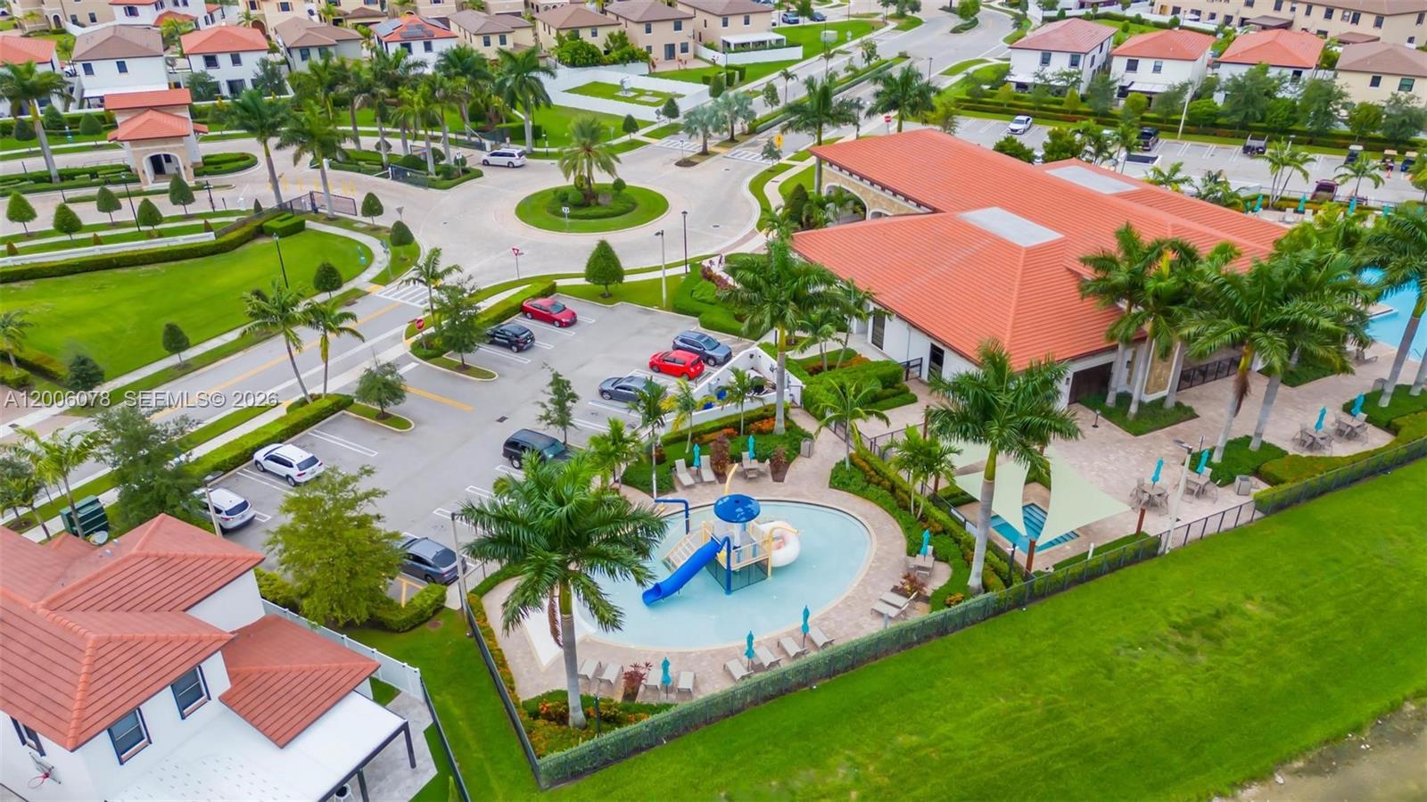 AQUABELLA SECTION TWO - Residential