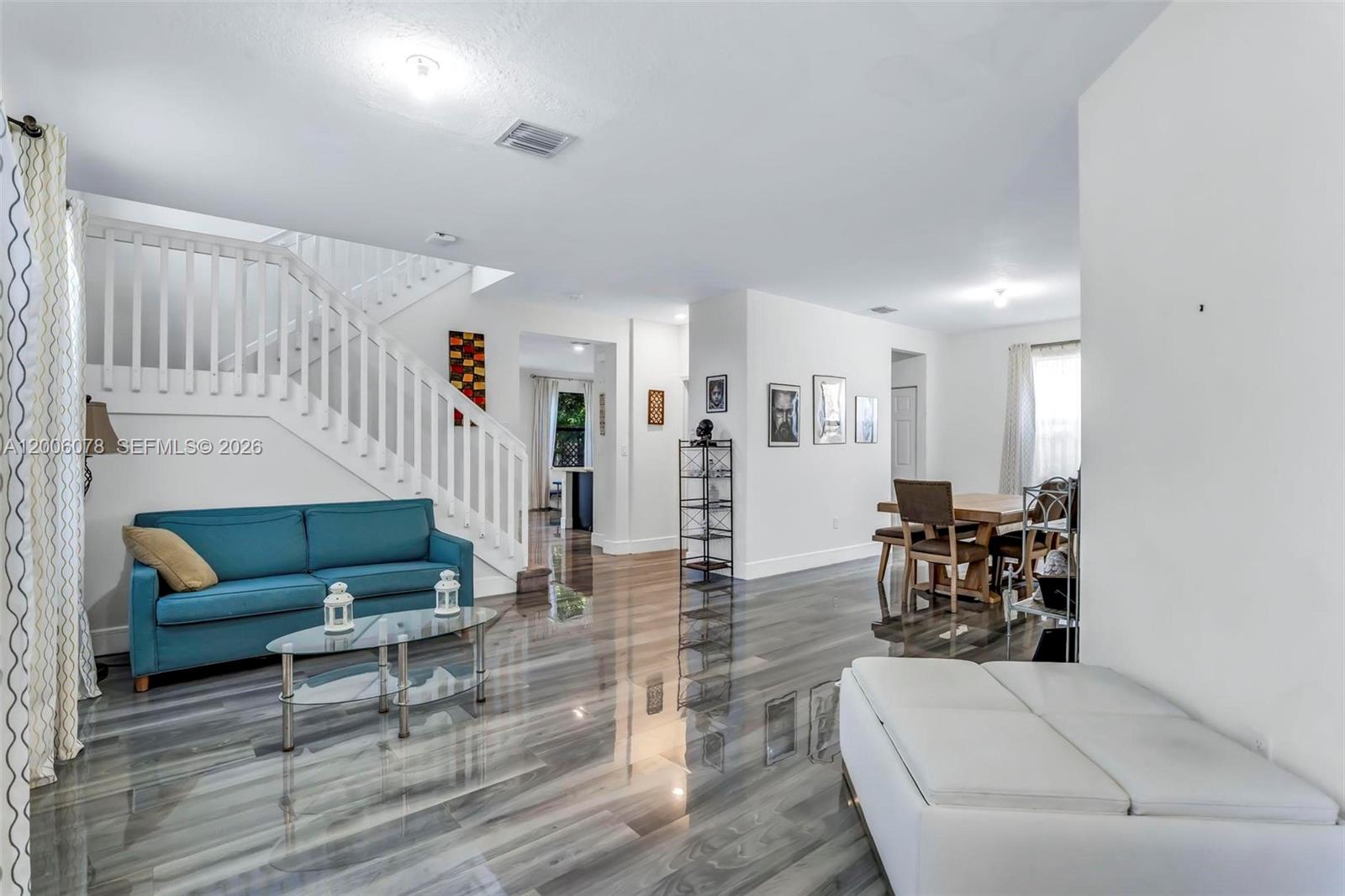 AQUABELLA SECTION TWO - Residential